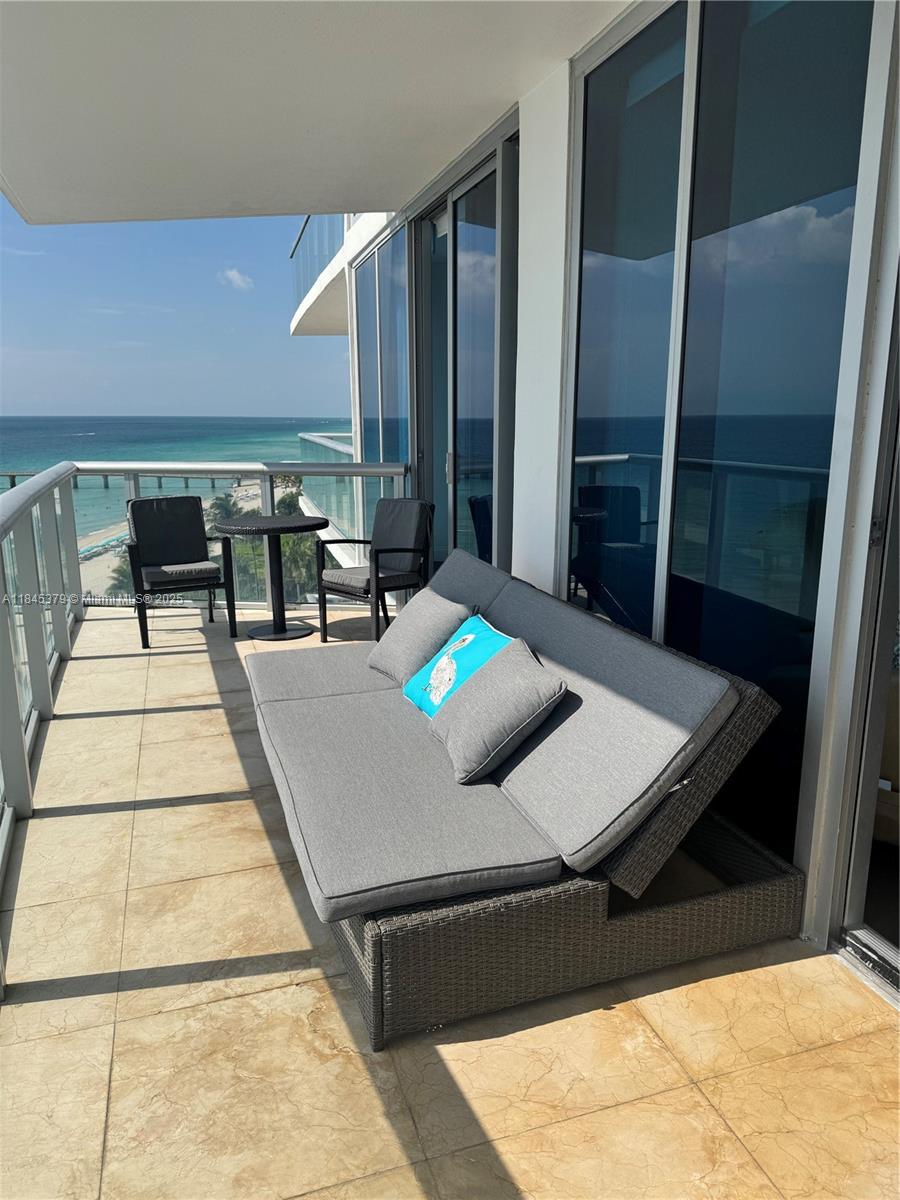 JADE BEACH CONDO - Residential Lease