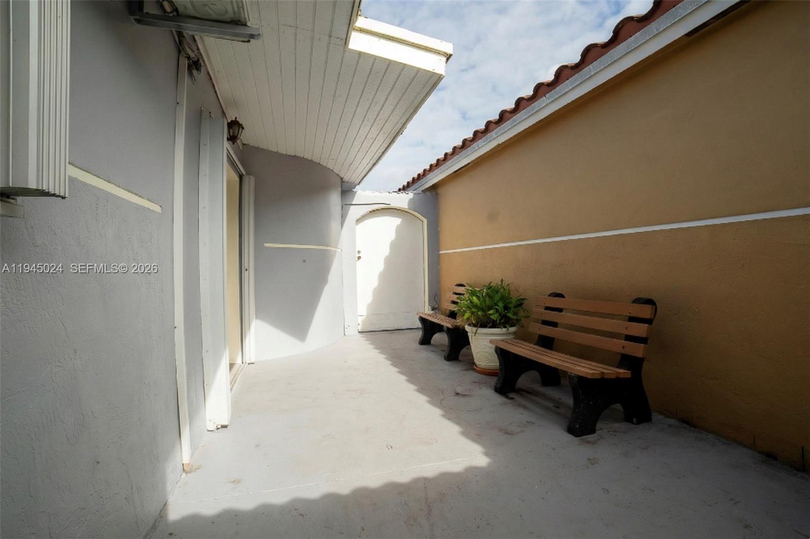 CARIBE HOMES - Residential