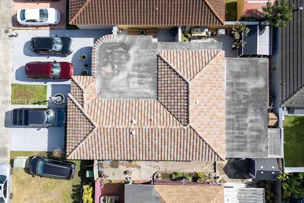 Photo of 14726 SW 82nd Ter, Miami, FL 33193 (MLS # A11945024)