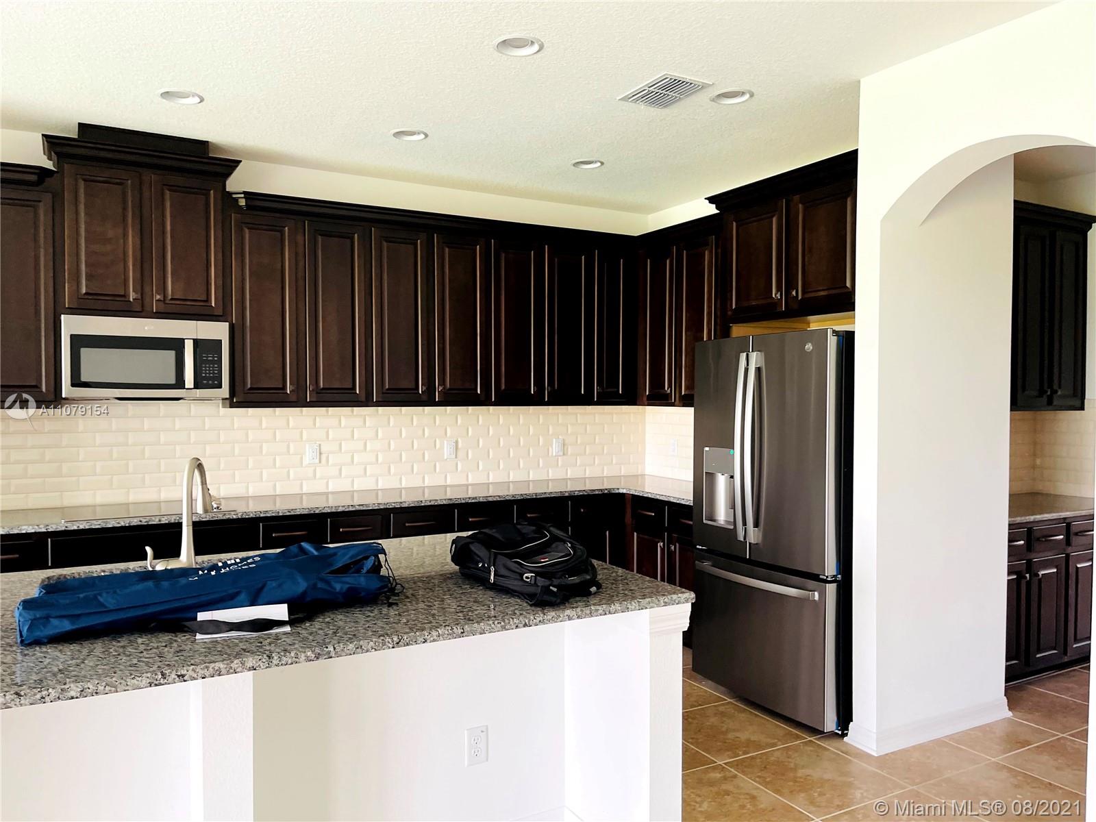 K BAR RANCH PARCEL N - Residential