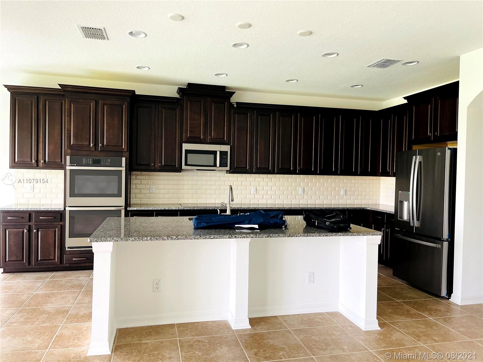 K BAR RANCH PARCEL N - Residential