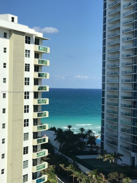 Property for Sale at 3000 S Ocean Dr 1106, Hollywood, Broward County, Florida - Bedrooms: 1 
Bathrooms: 2  - $385,000