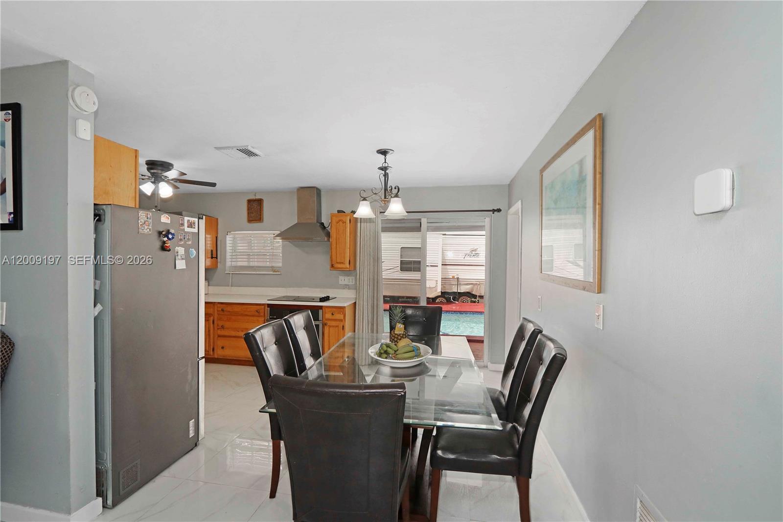 LAUREL MANOR - Residential