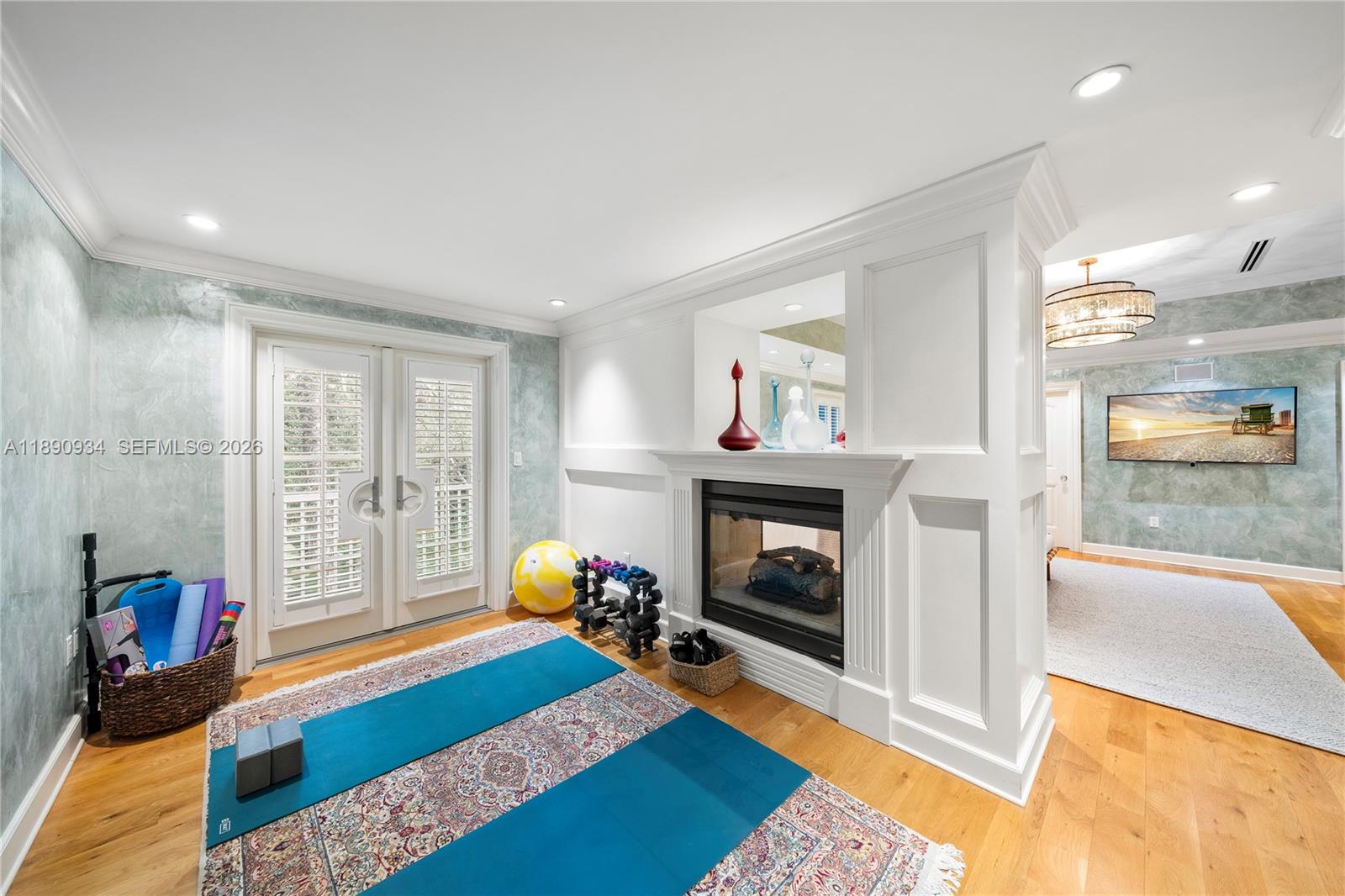 KERRWOOD OAKS - Residential