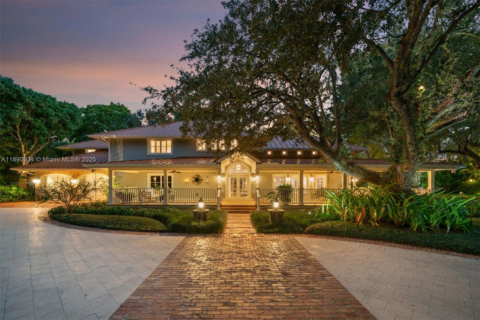 KERRWOOD OAKS - Residential