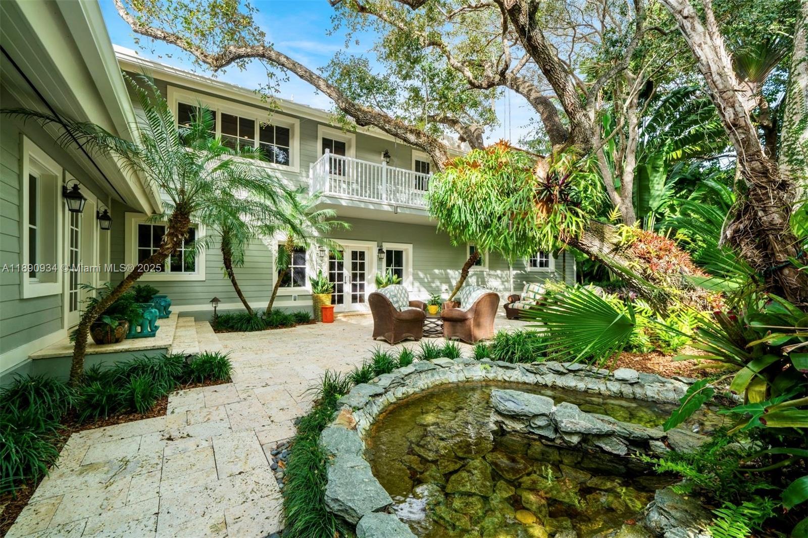 KERRWOOD OAKS - Residential