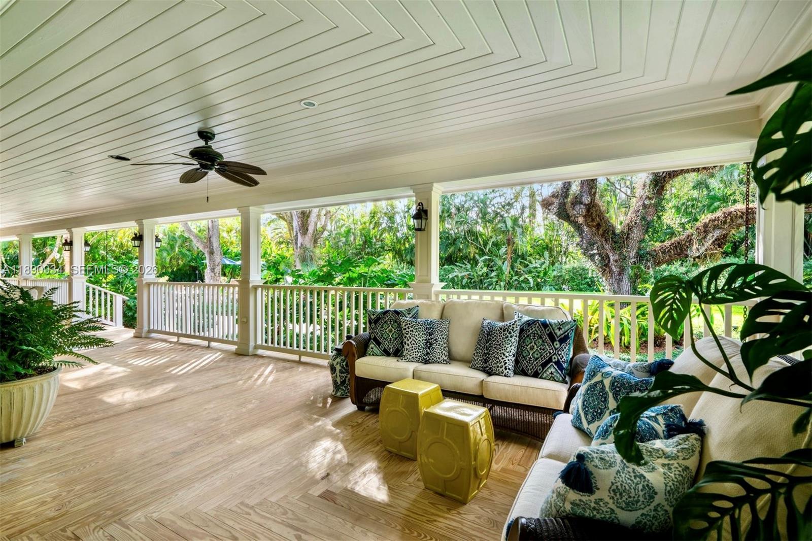 KERRWOOD OAKS - Residential