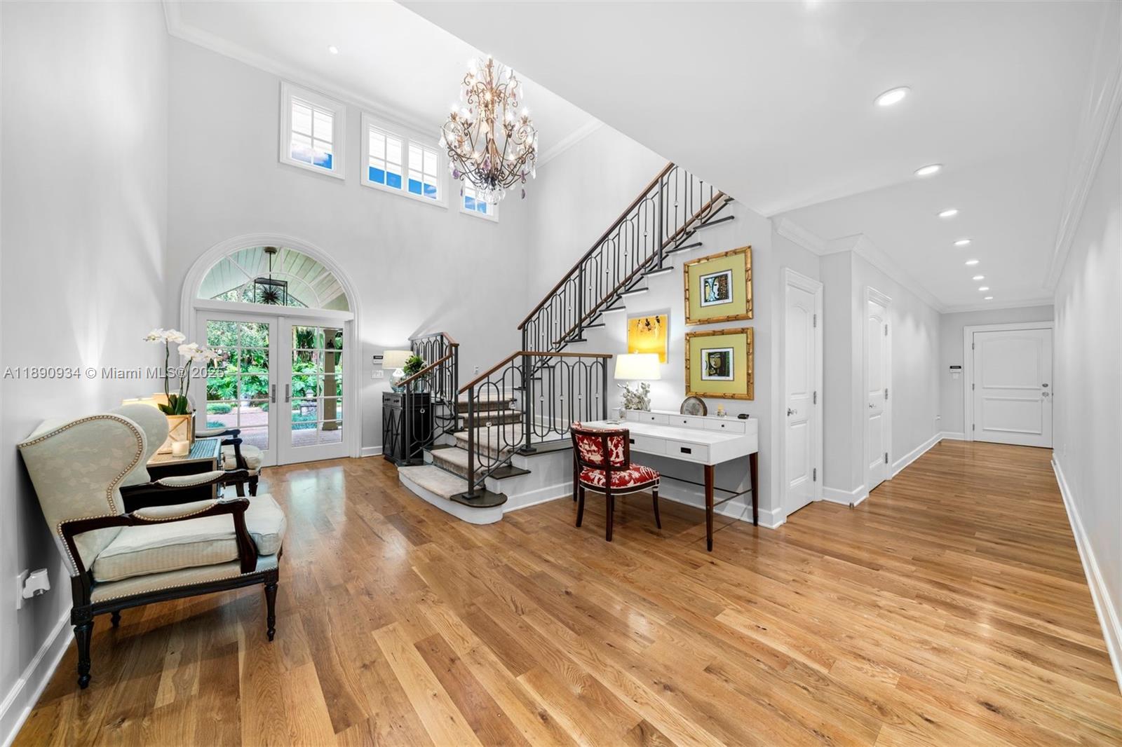 KERRWOOD OAKS - Residential