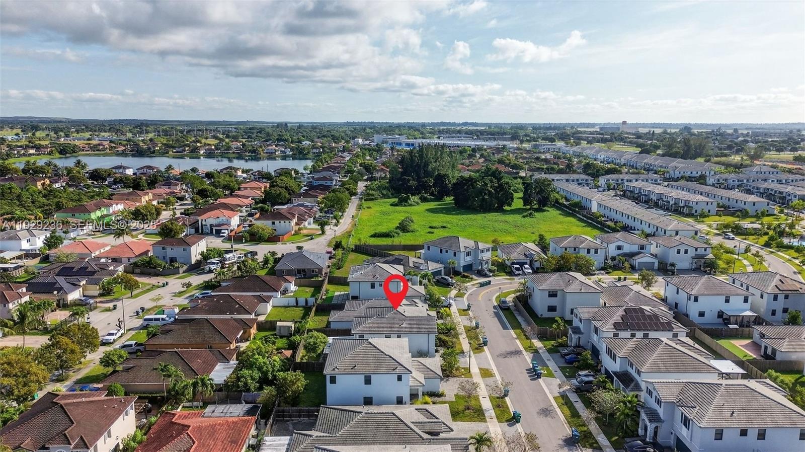 PINE ISLE - Residential