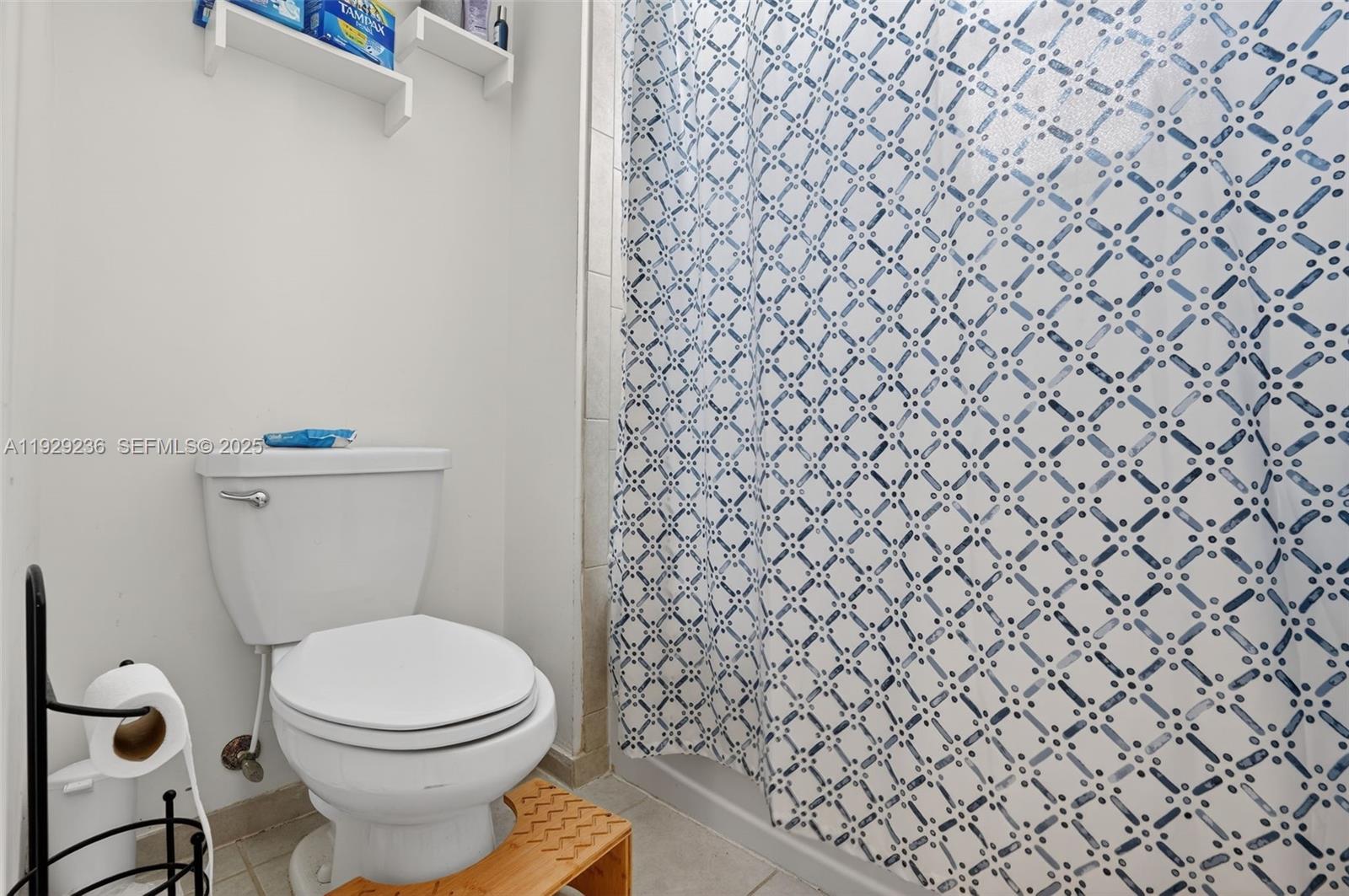 PINE ISLE - Residential