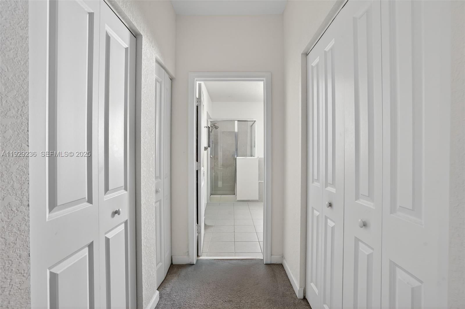 PINE ISLE - Residential