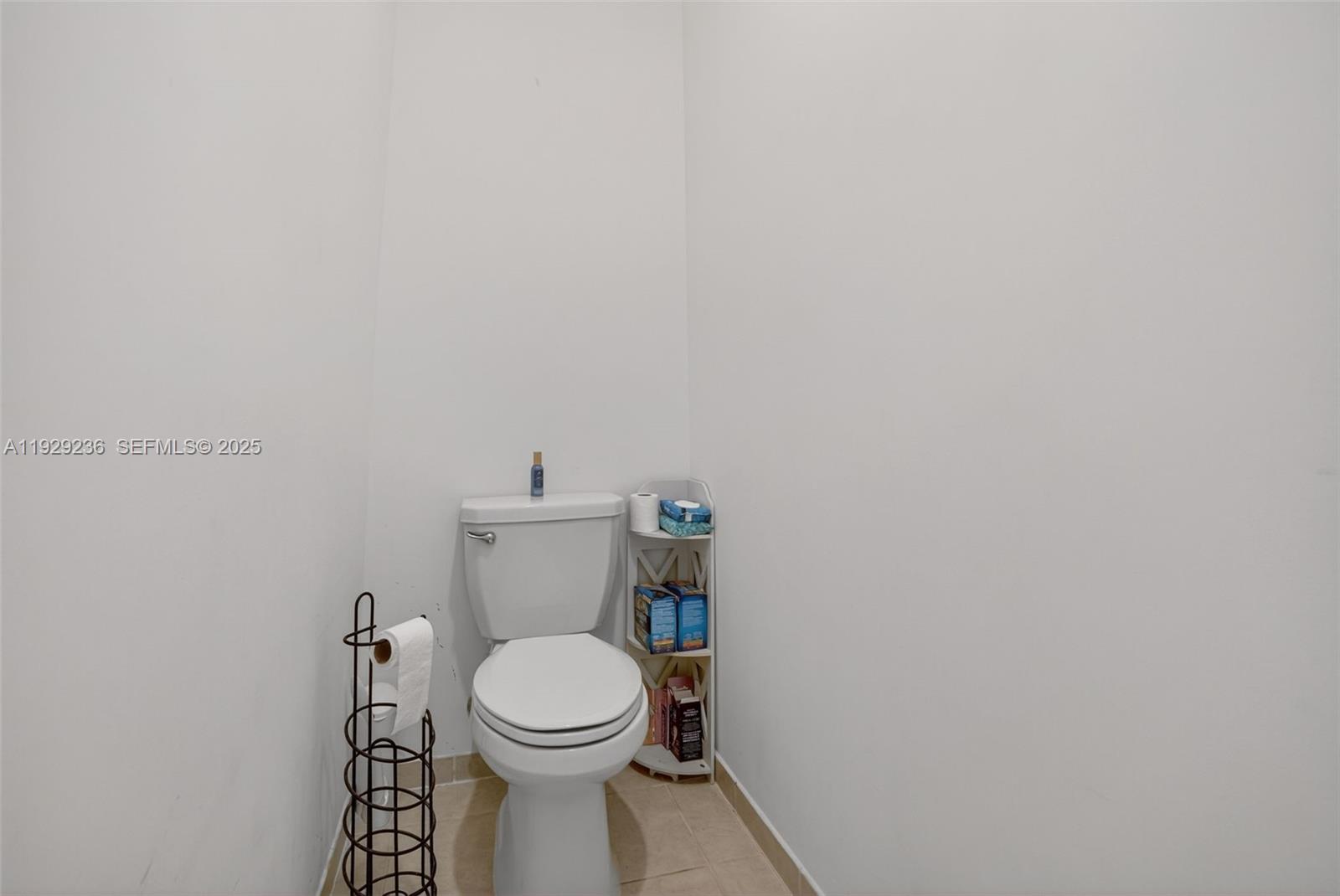 PINE ISLE - Residential