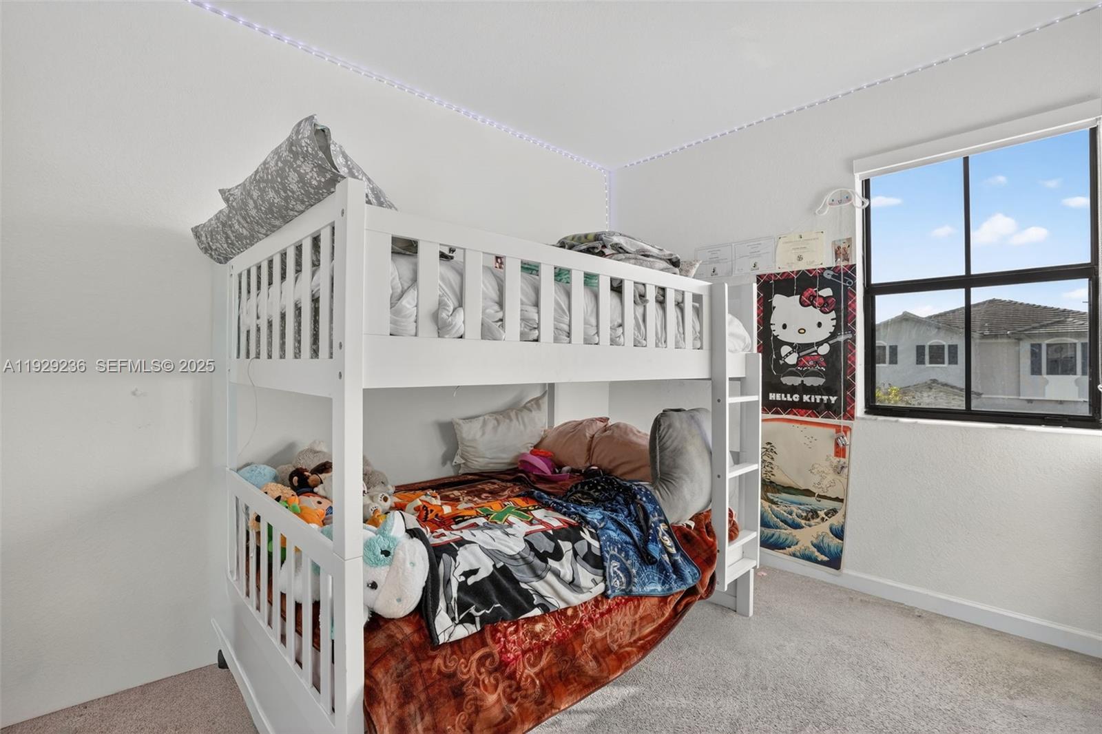 PINE ISLE - Residential