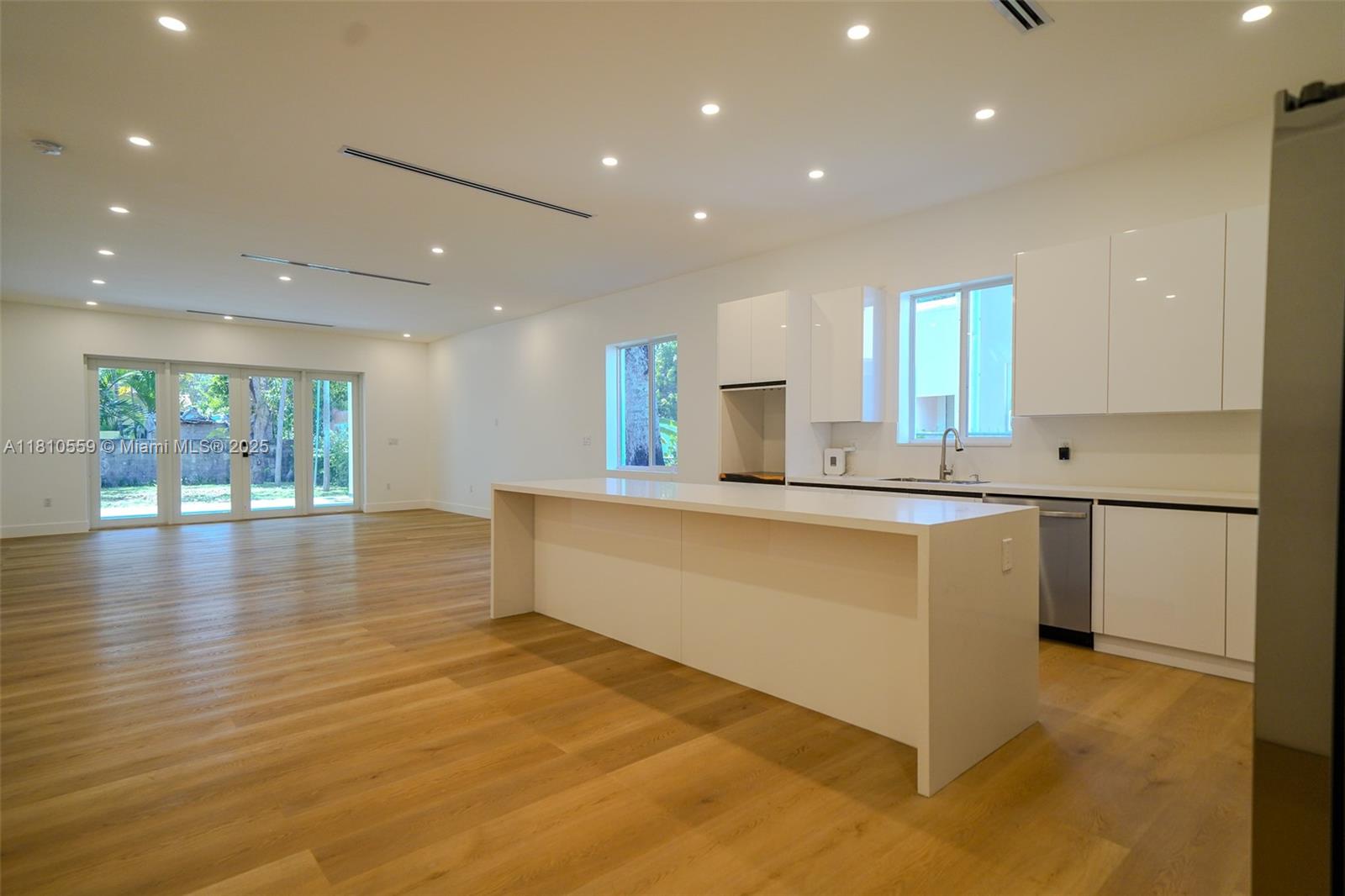 GLENROYAL SUB - Residential