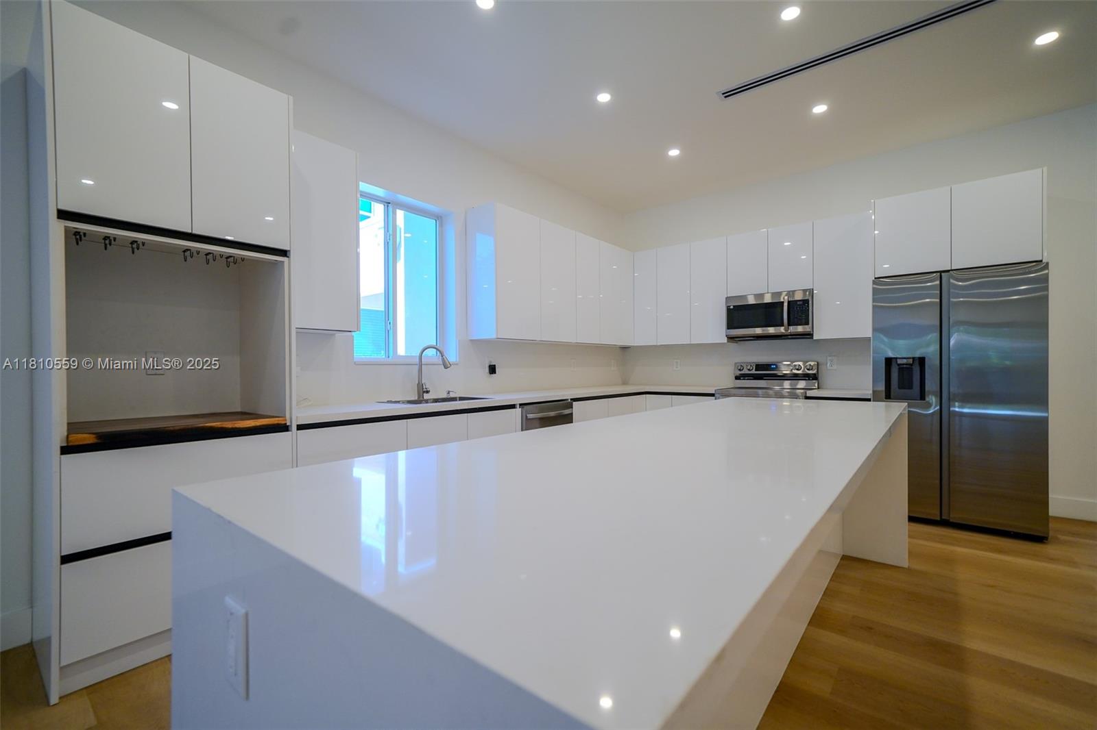 GLENROYAL SUB - Residential