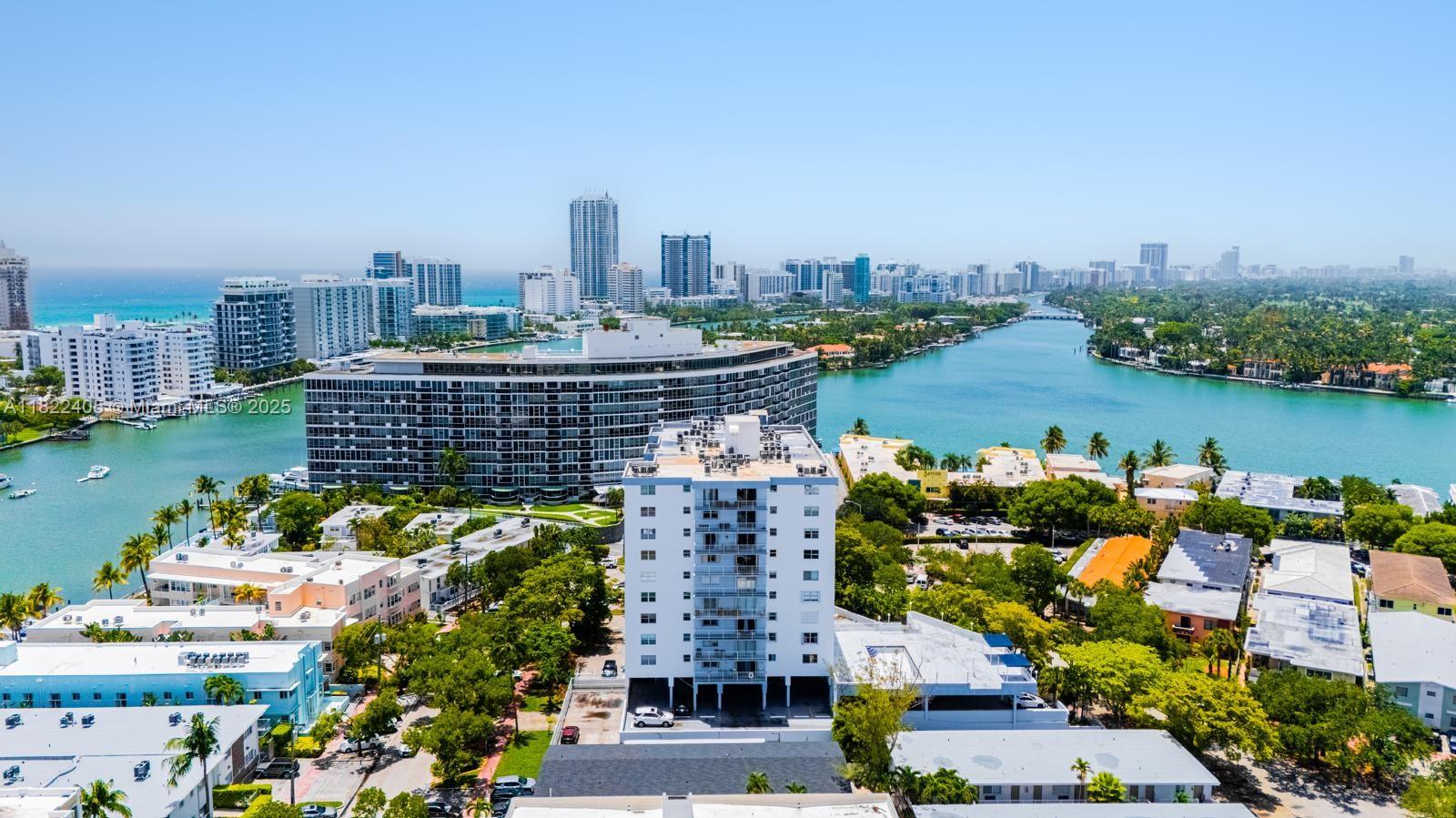 STANTON HOUSE CONDO - Residential