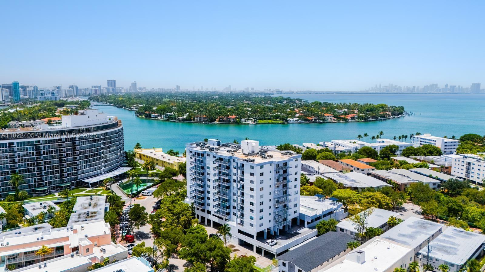 STANTON HOUSE CONDO - Residential