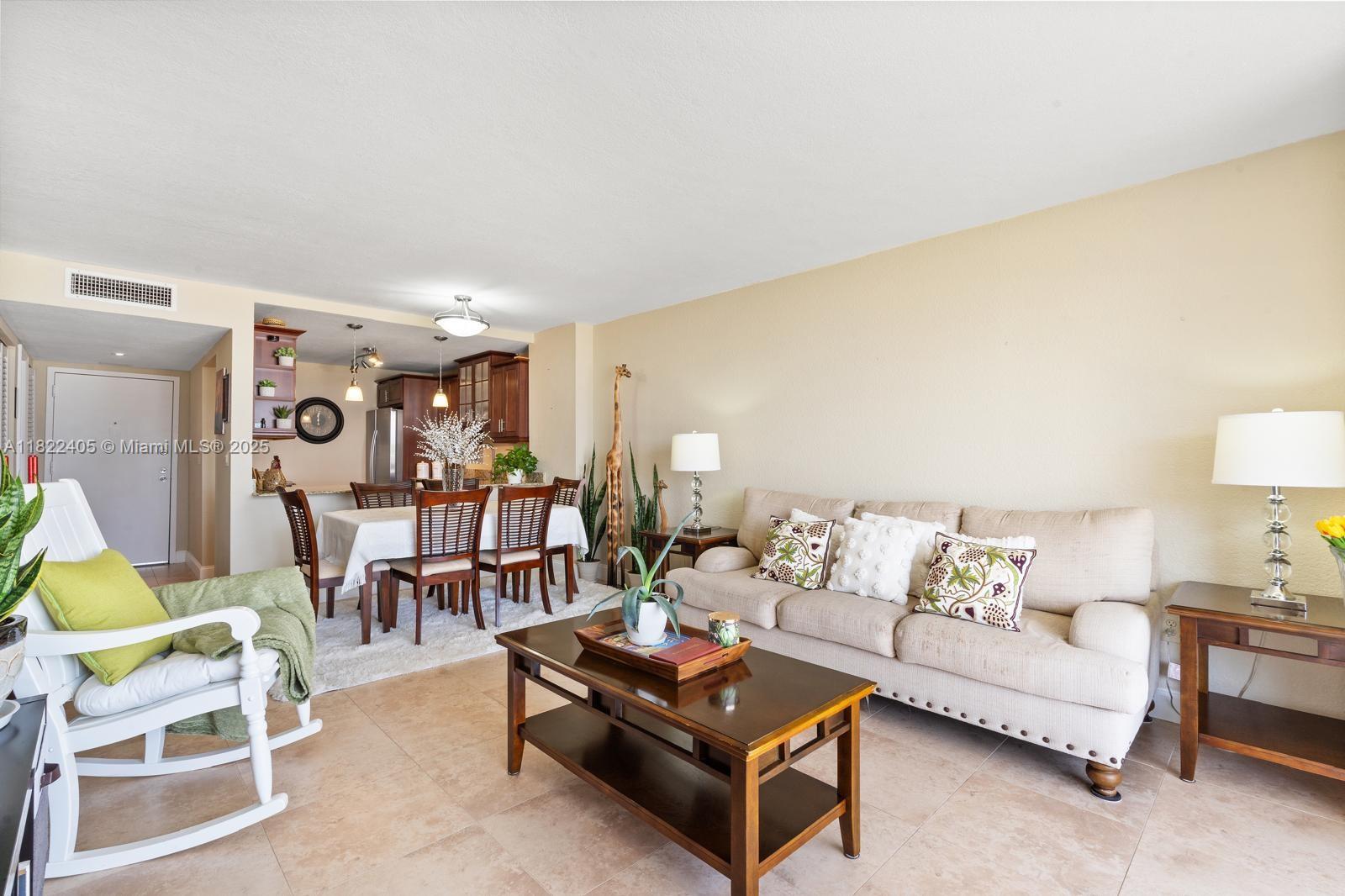 STANTON HOUSE CONDO - Residential