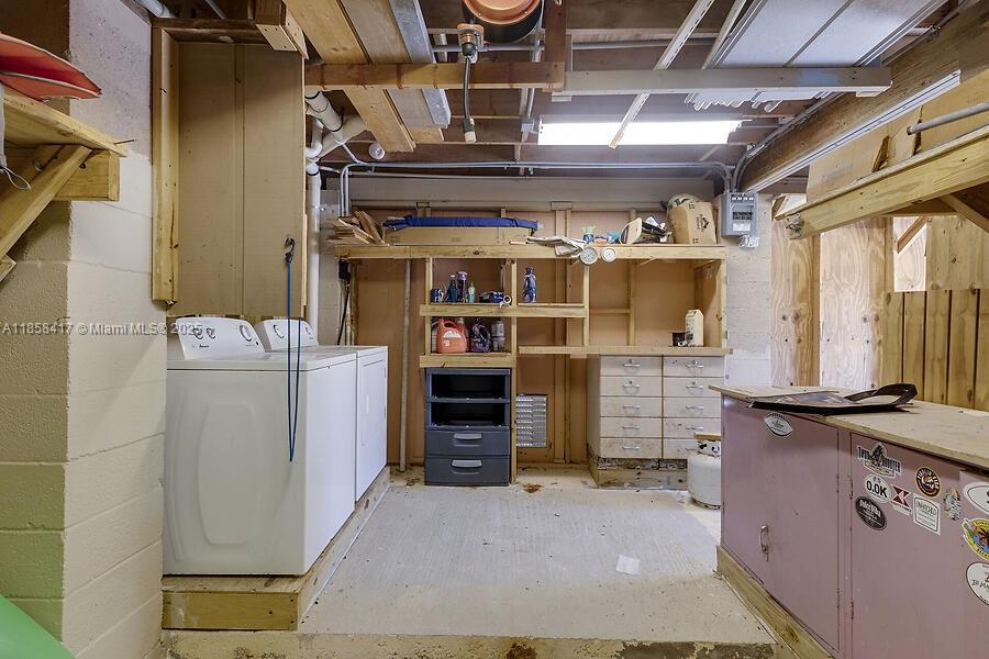 VACATION HARBOR - Residential