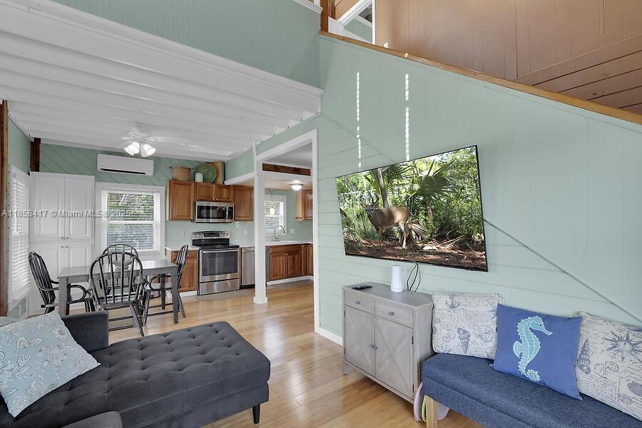 VACATION HARBOR - Residential