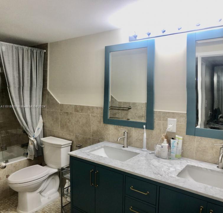 OLYMPUS CONDO PHASE - Residential