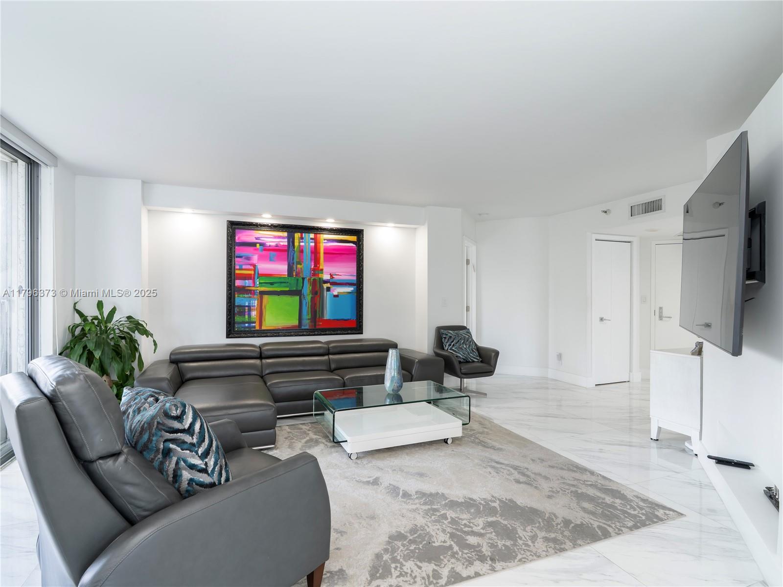 MYSTIC POINTE CONDO NO TW - Residential