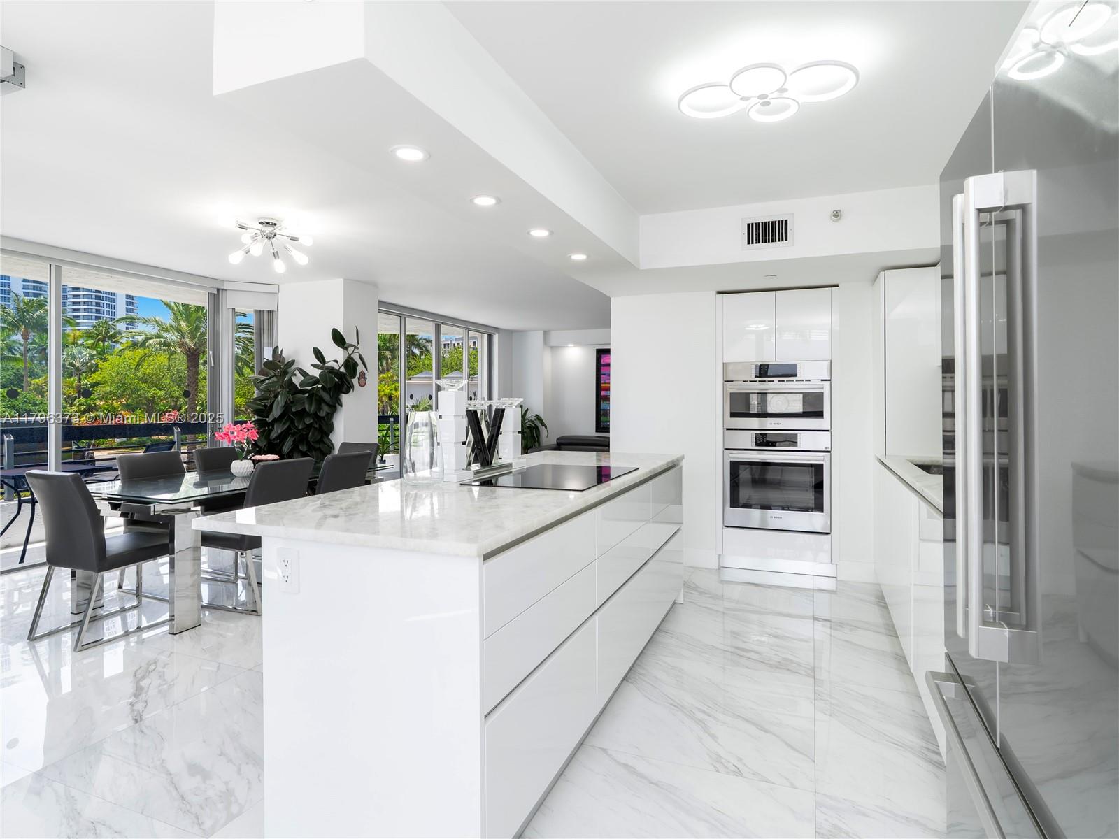 Property for Sale at 19195 Ne 36th Ct 201, Aventura, Miami-Dade County, Florida - Bedrooms: 2 
Bathrooms: 2  - $669,000