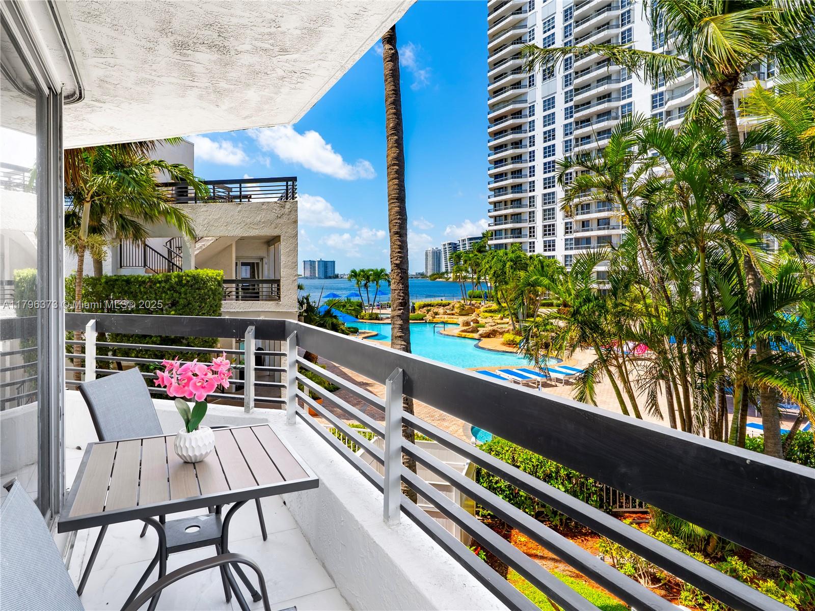 MYSTIC POINTE CONDO NO TW - Residential