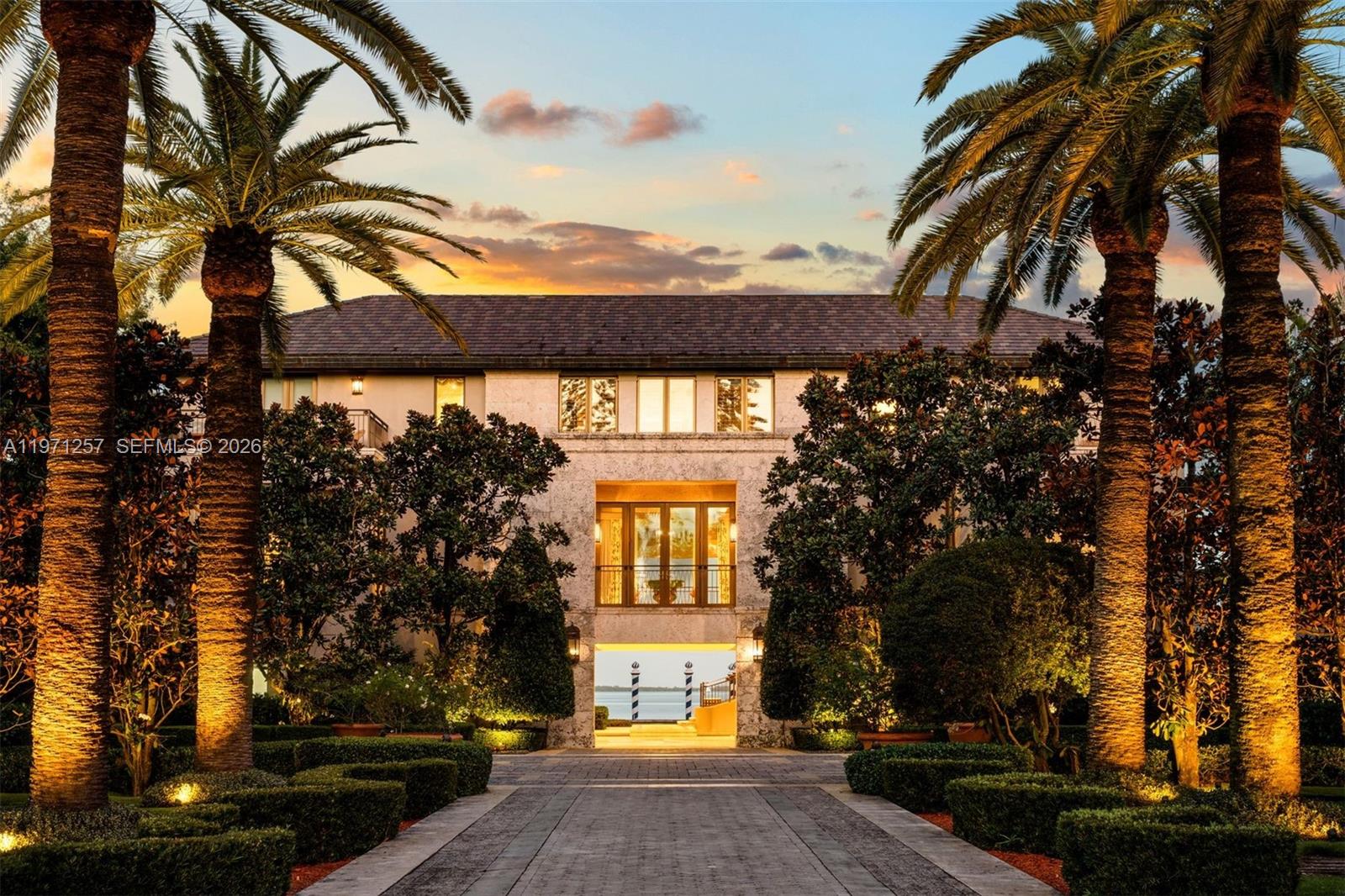 10 Tahiti Beach Island Rd