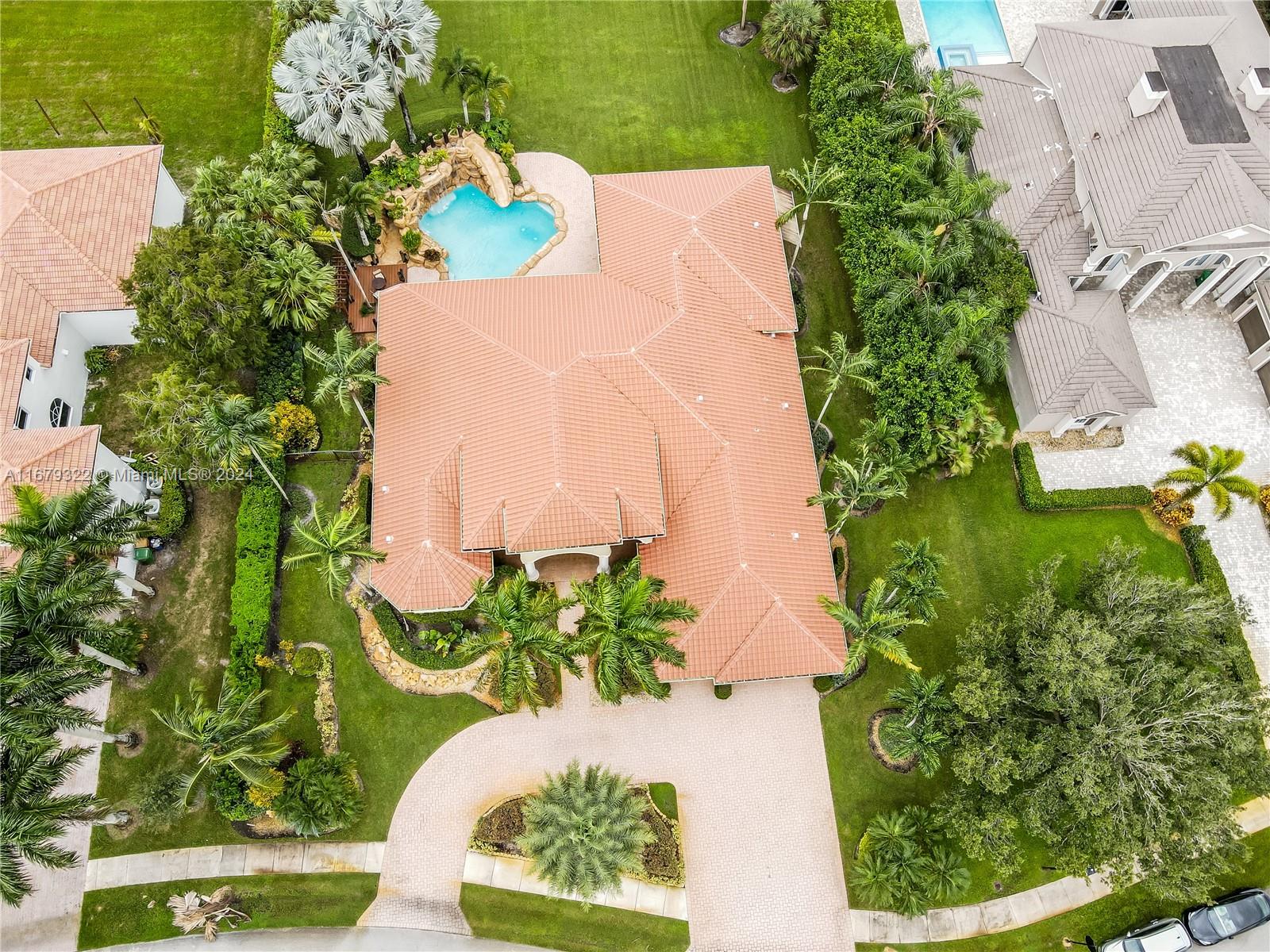 KAPOK GROVE ESTATES - Residential