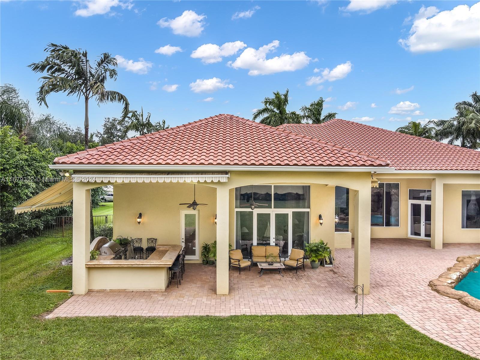 KAPOK GROVE ESTATES - Residential