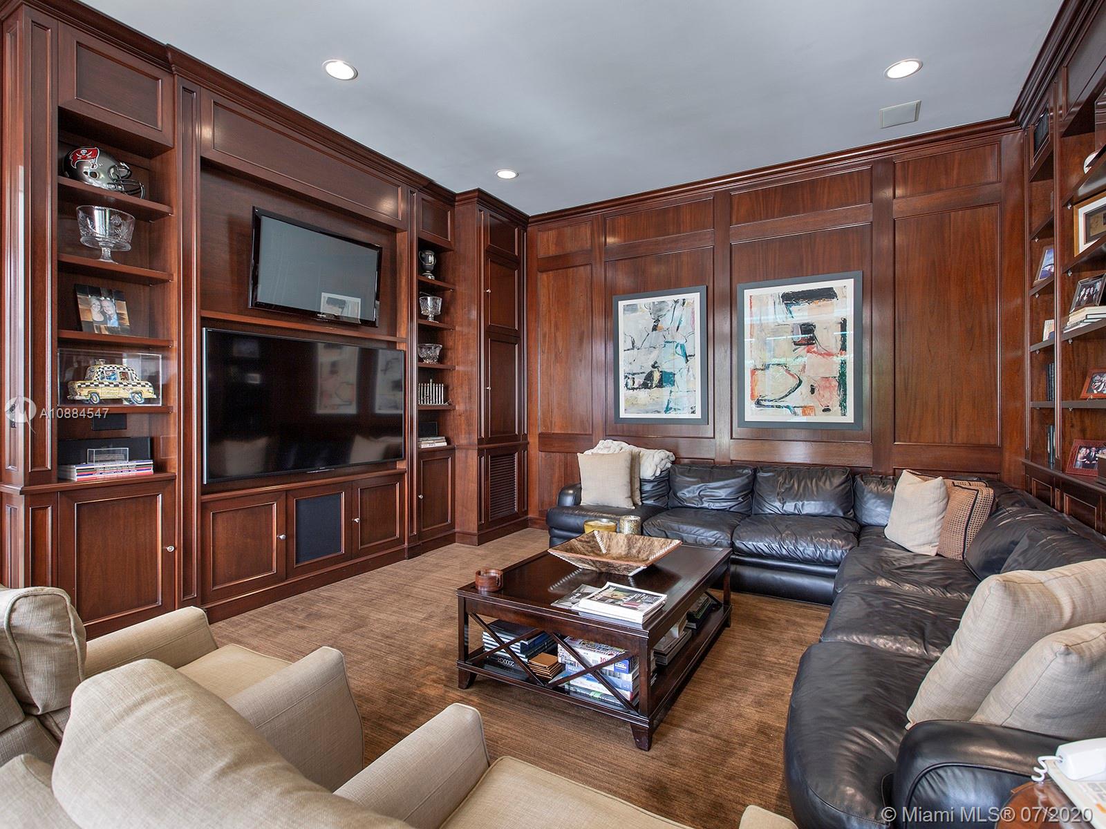 COCOPLUM SEC 1 - Residential