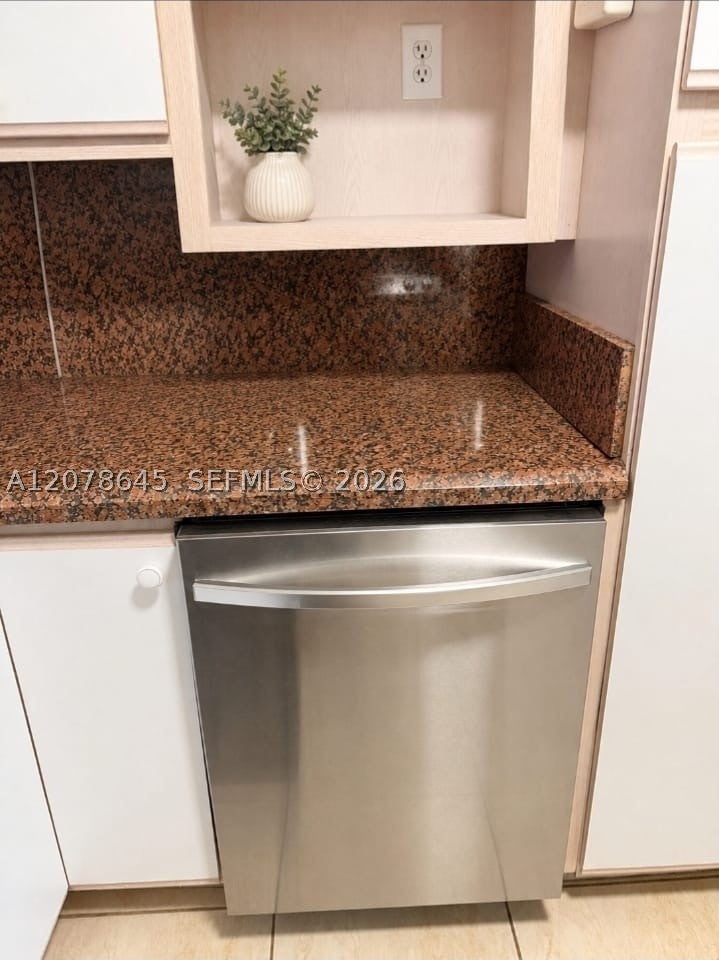 3800 S Ocean Dr 605