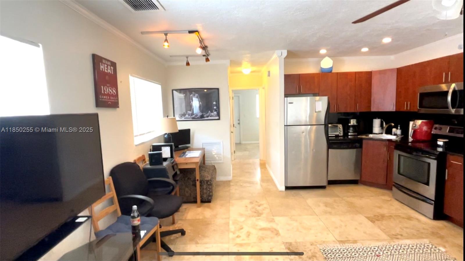 Corner 2nd floor apartment, 1bed+1bath, lots of natural light.
Stainless steel appliances with granite counter tops in kitchen. Lucaya condominium has community pool, bbq, assigned parking & laundry facilities, everything very well maintained. Corner unit ensures plenty of natural light! Great location near shops, restaurants, highway & 5 minutes to the beach!Â
Tenant occupied until 09/14/2025 paying $1,600/mo (please allow 48hrs advance notice to show).
HOA monthly fee only $460/mo. Amazing for investors !!
 :: Recorded Video tour available ::