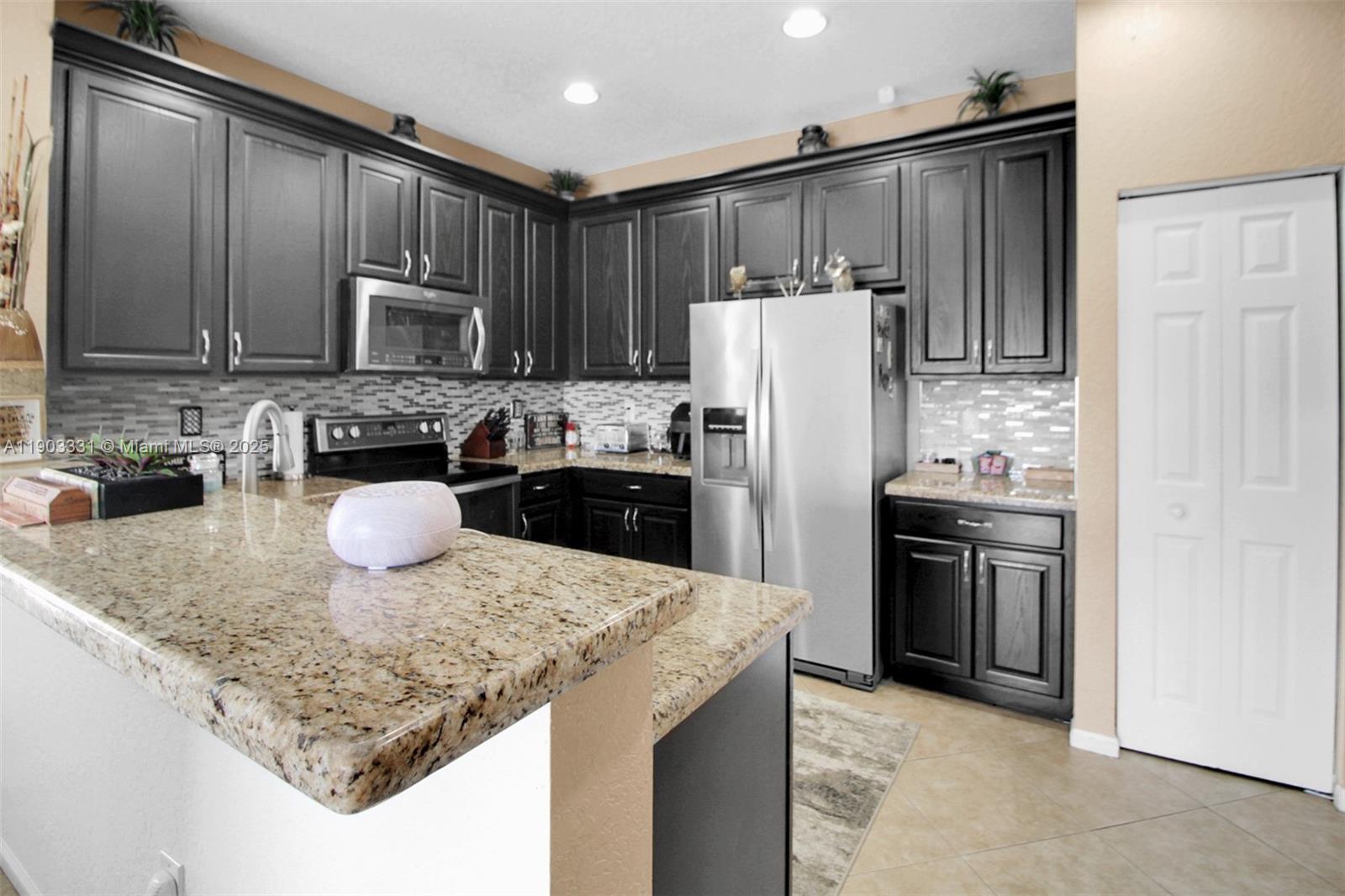 POD 12 AT MONARCH LAKES - Residential