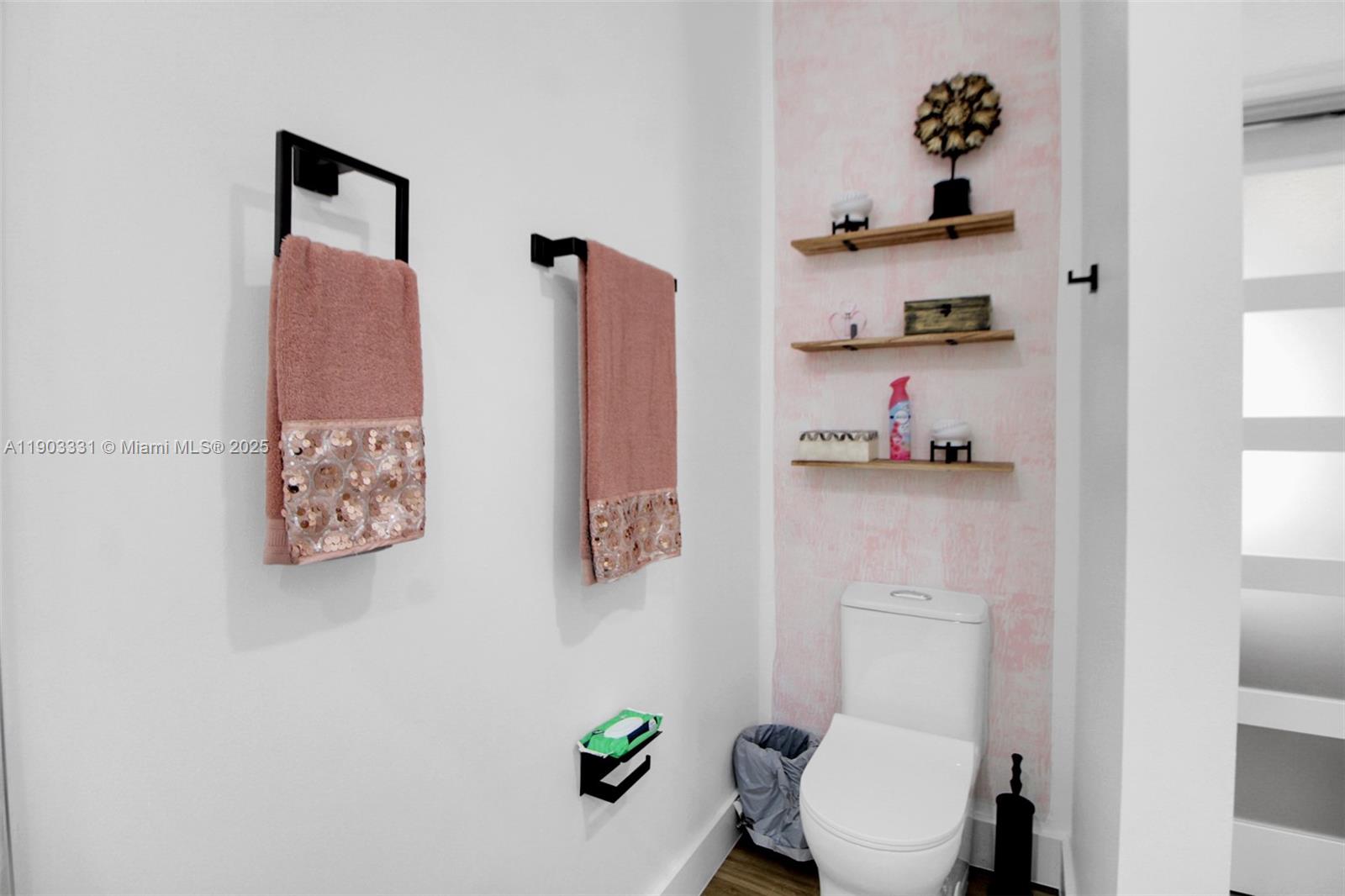 POD 12 AT MONARCH LAKES - Residential