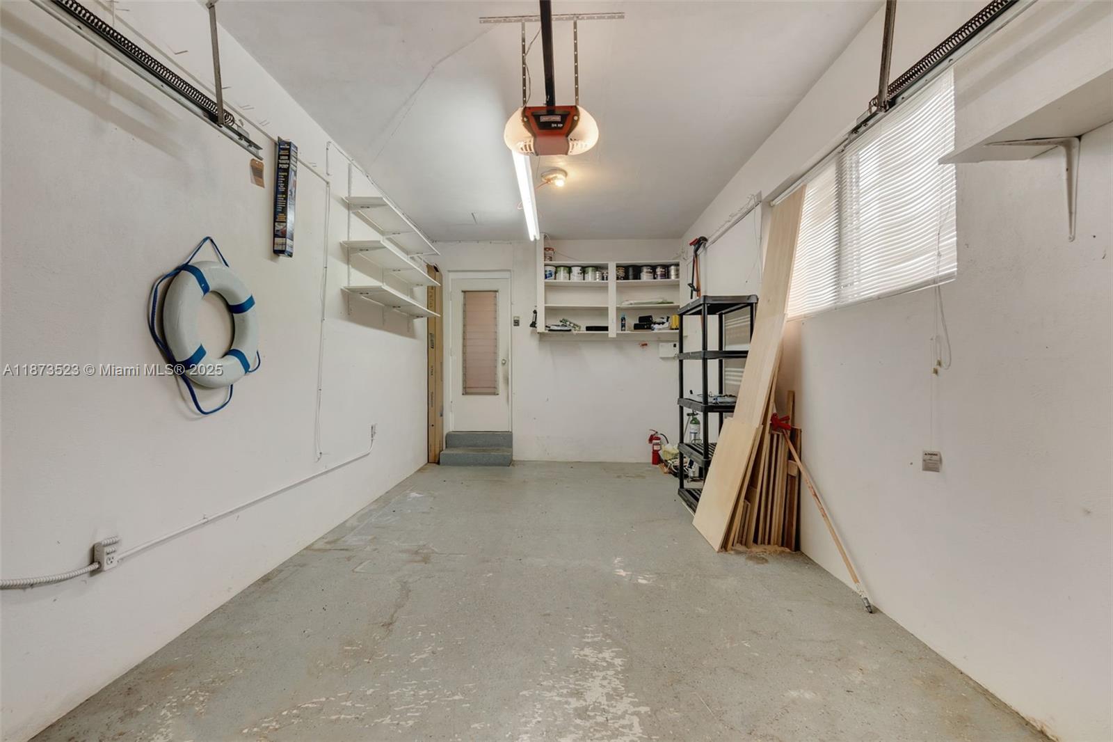 NORTH ANDREWS GARDENS FIR - Residential