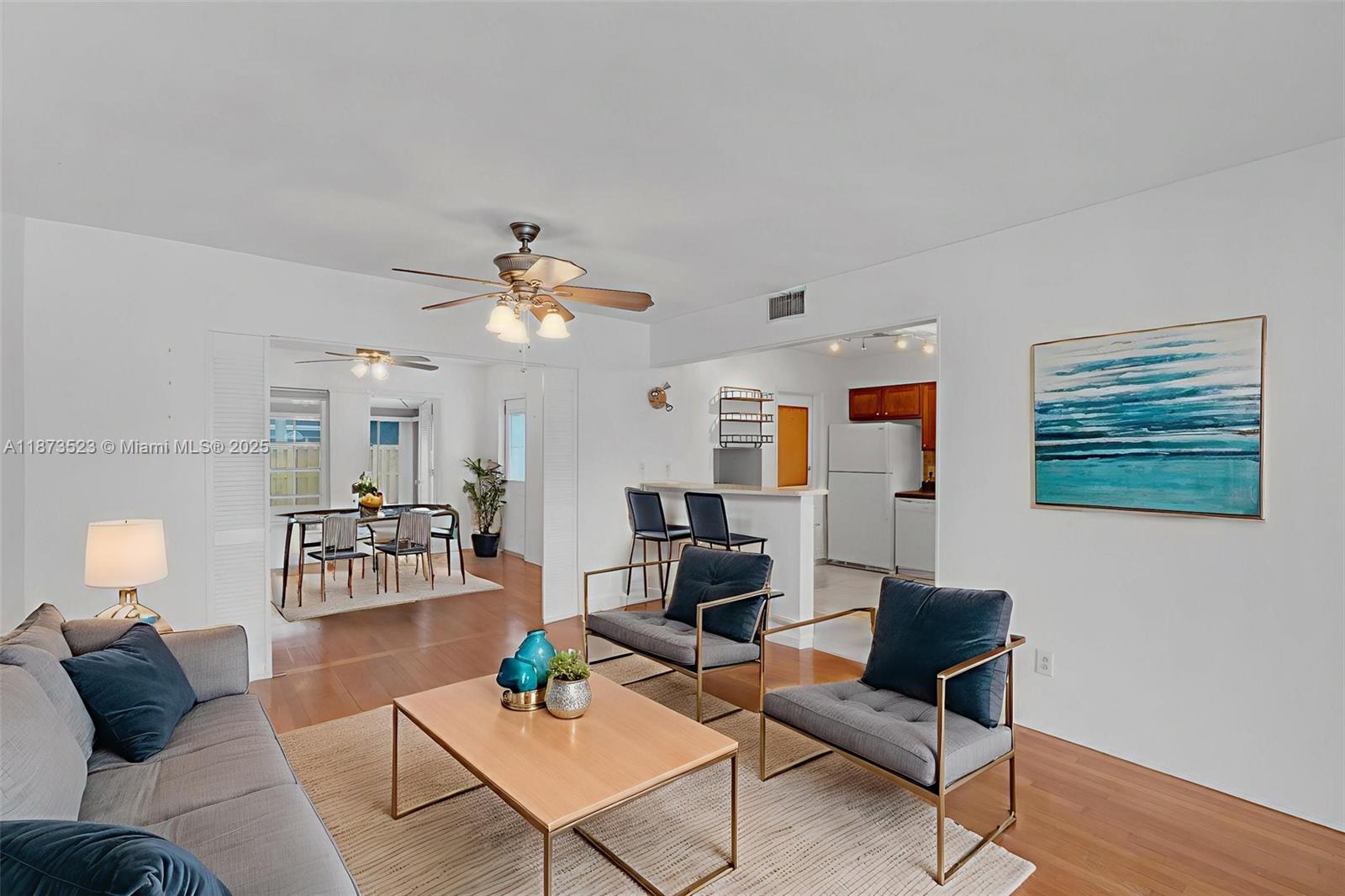 NORTH ANDREWS GARDENS FIR - Residential