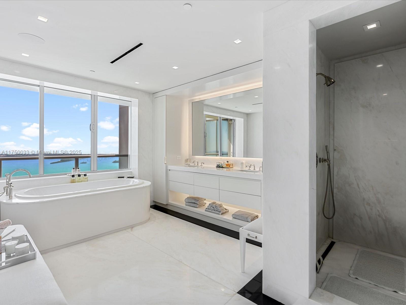 MILLENNIUM TOWER RESIDENC - Residential