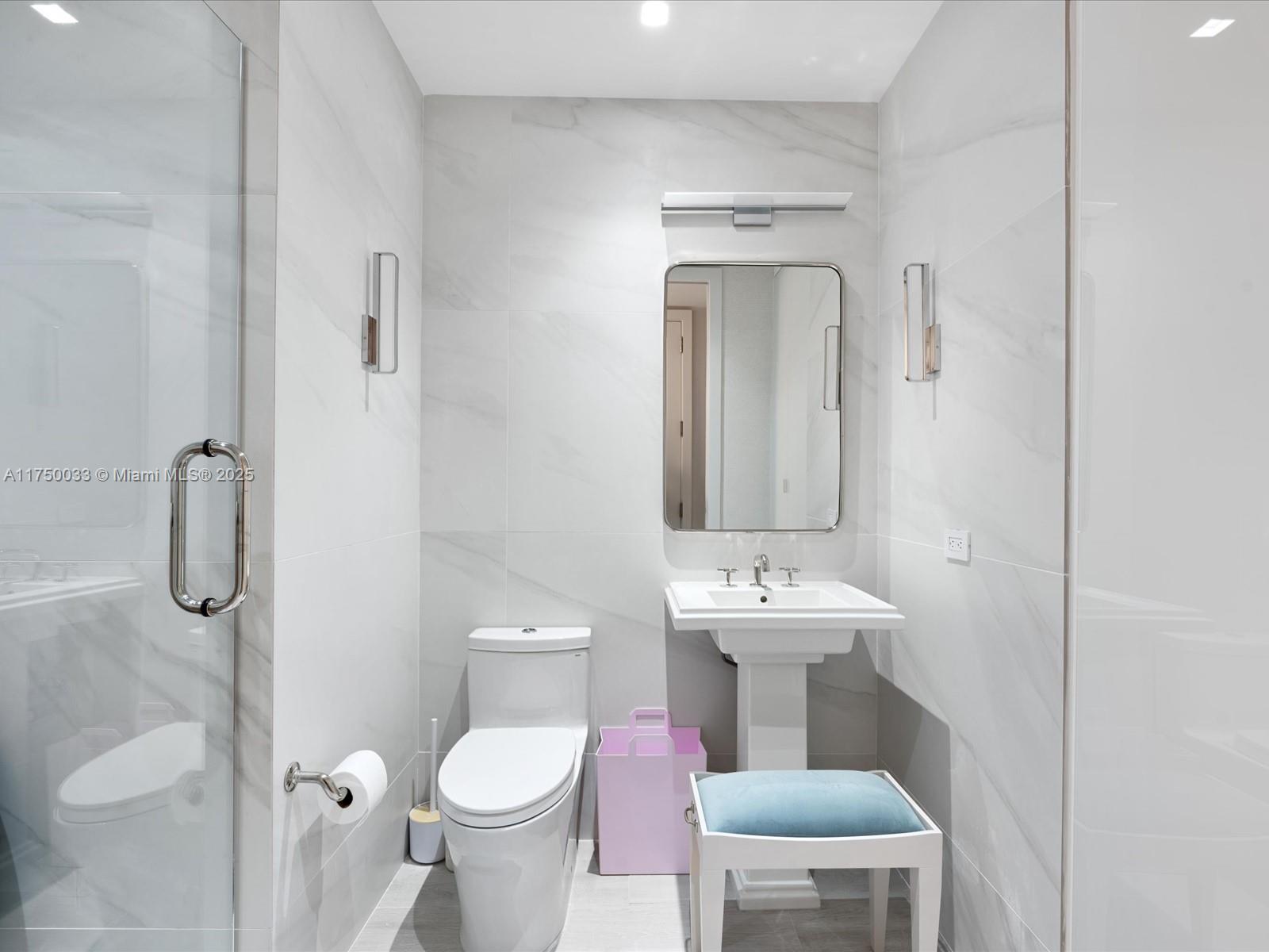 MILLENNIUM TOWER RESIDENC - Residential