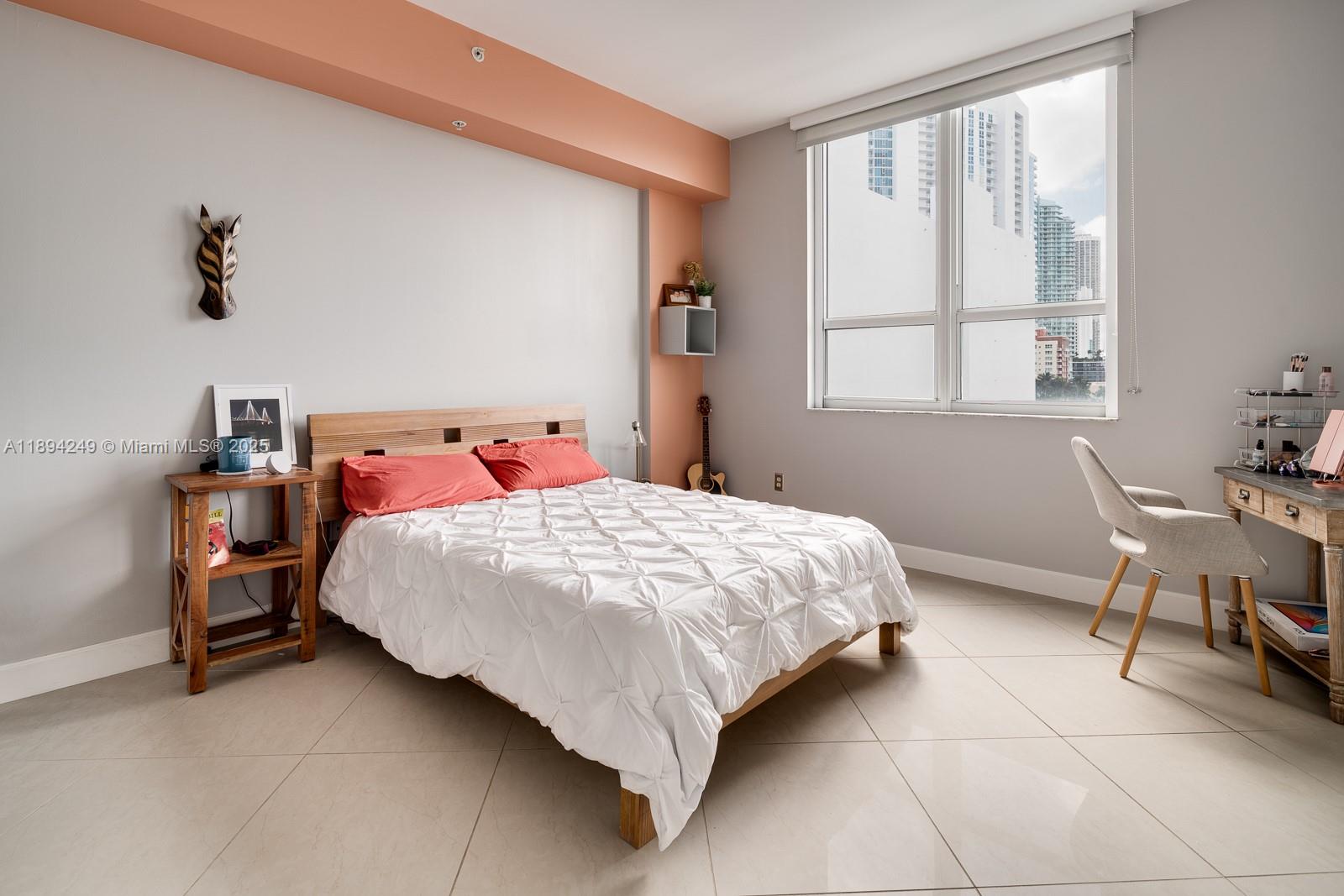 UPTOWN LOFTS CONDO - Residential