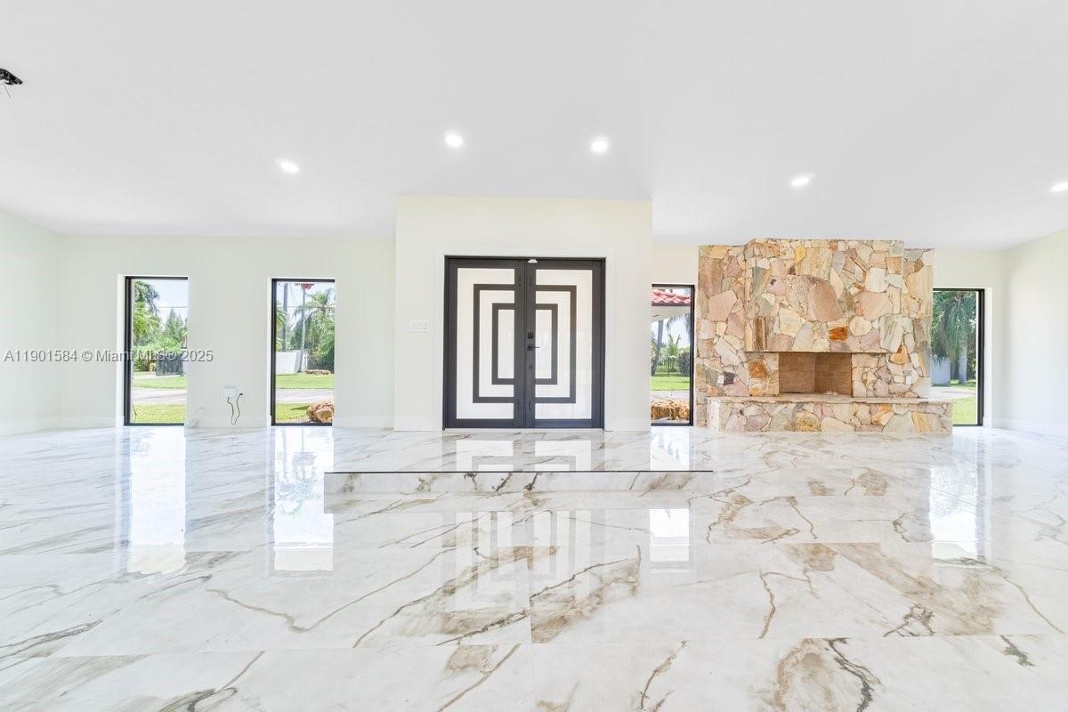 15420 SW 212th Ave