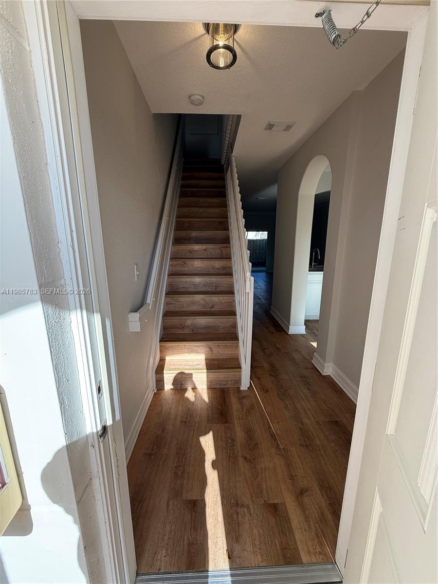 HAMPTON PLACE CONDO - Residential Lease