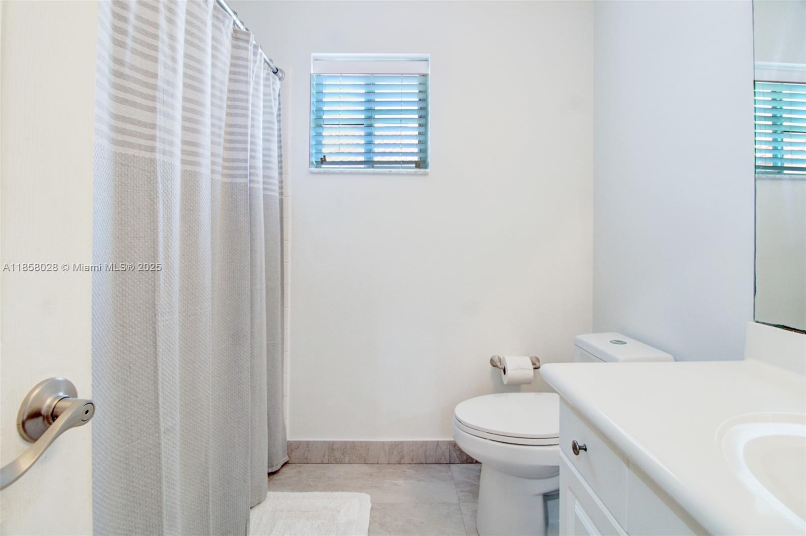 SECTOR 2-PARCELS 1 2 3 4 - Residential Lease