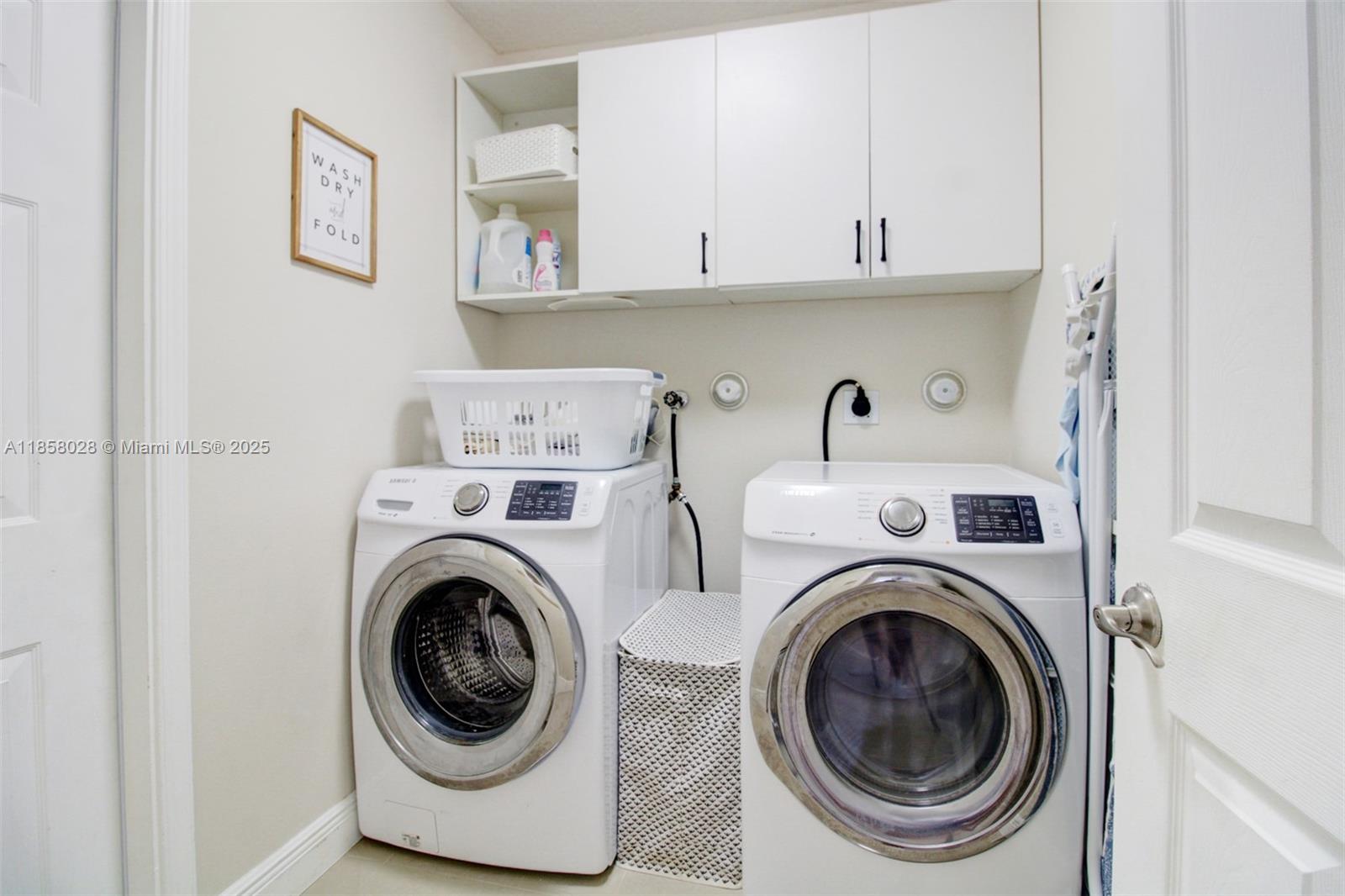 SECTOR 2-PARCELS 1 2 3 4 - Residential Lease