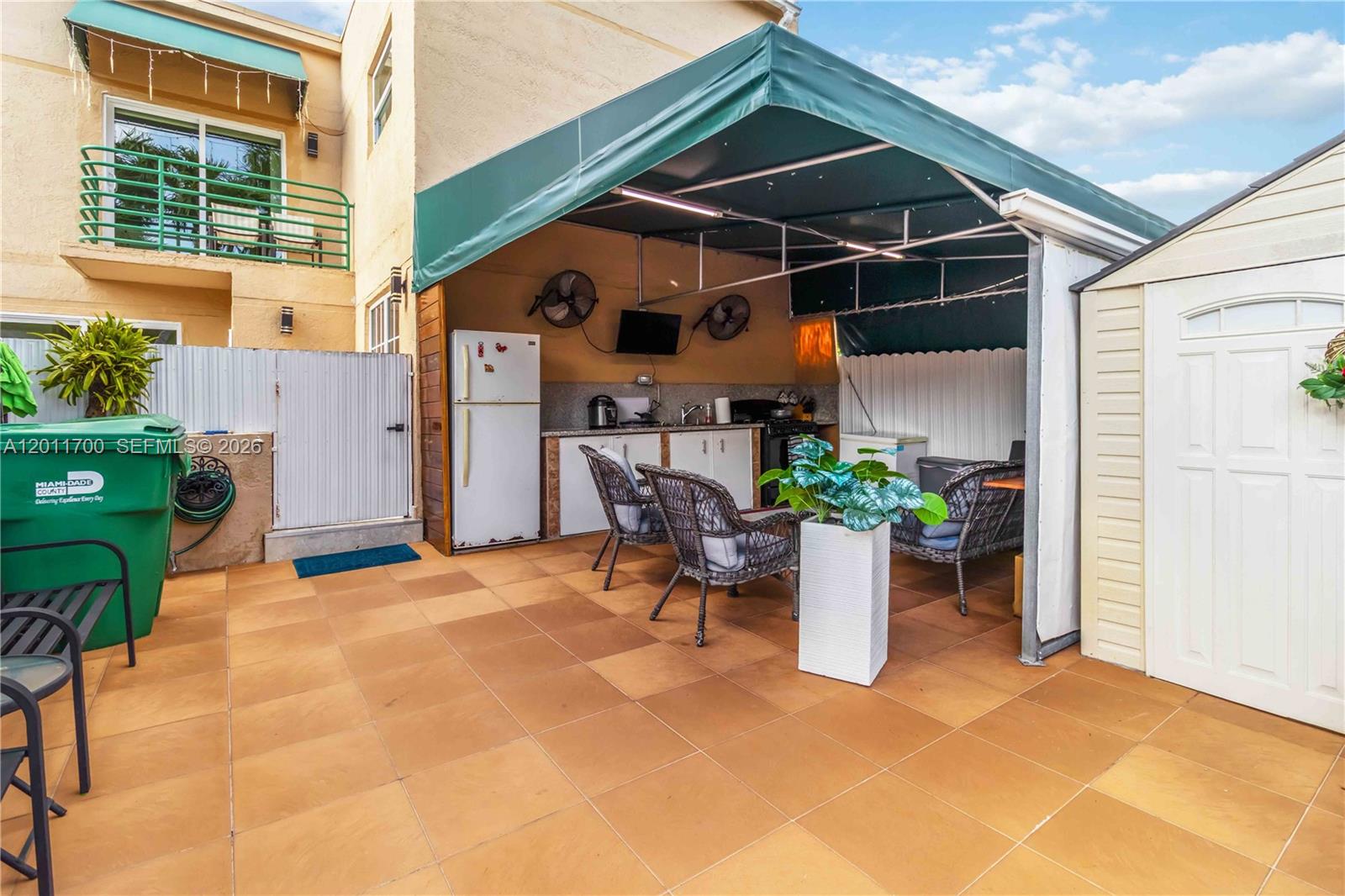 LES CHATEAUX AT INT GARDE - Residential
