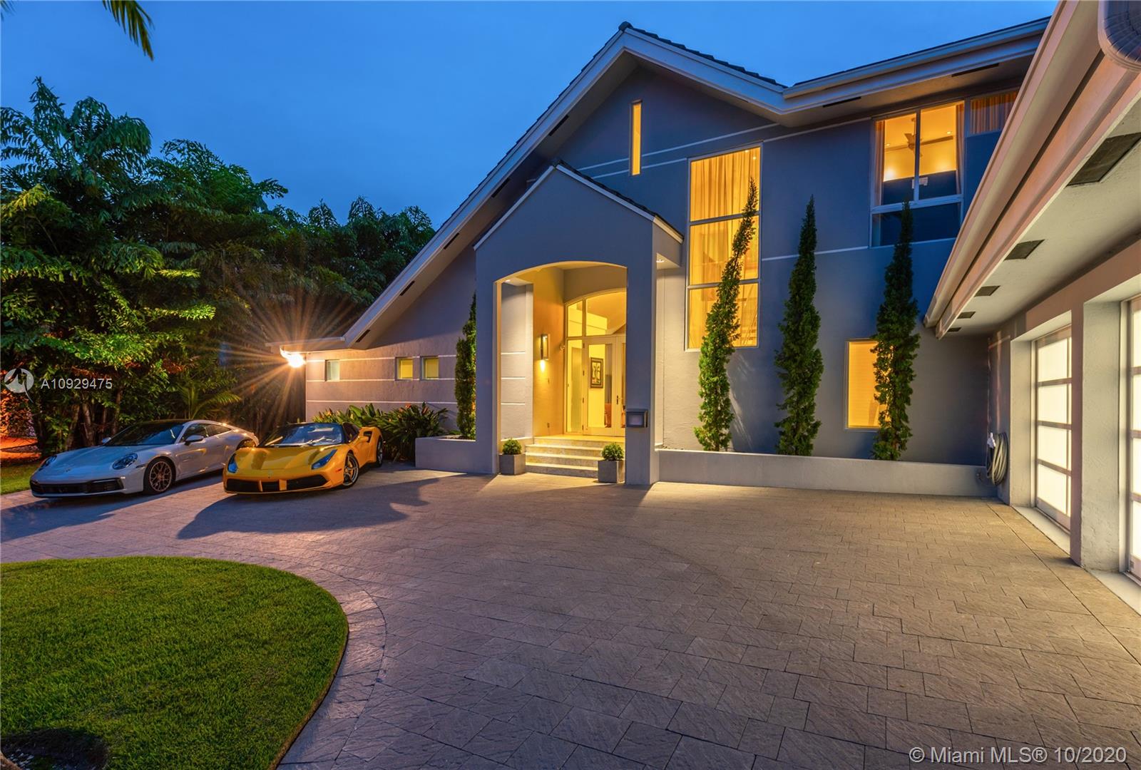 SUNRISE HARBOUR REV PL - Residential