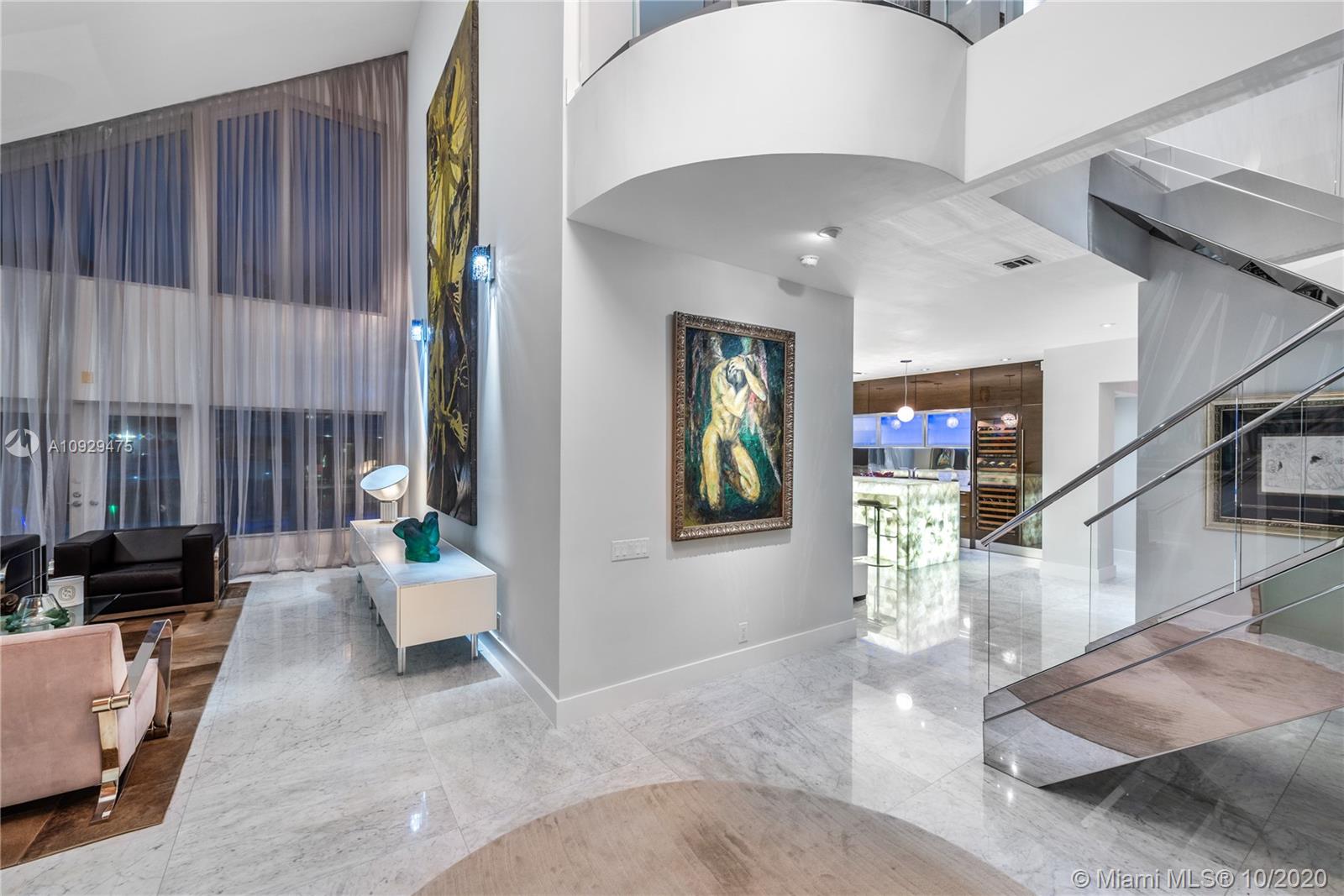 SUNRISE HARBOUR REV PL - Residential
