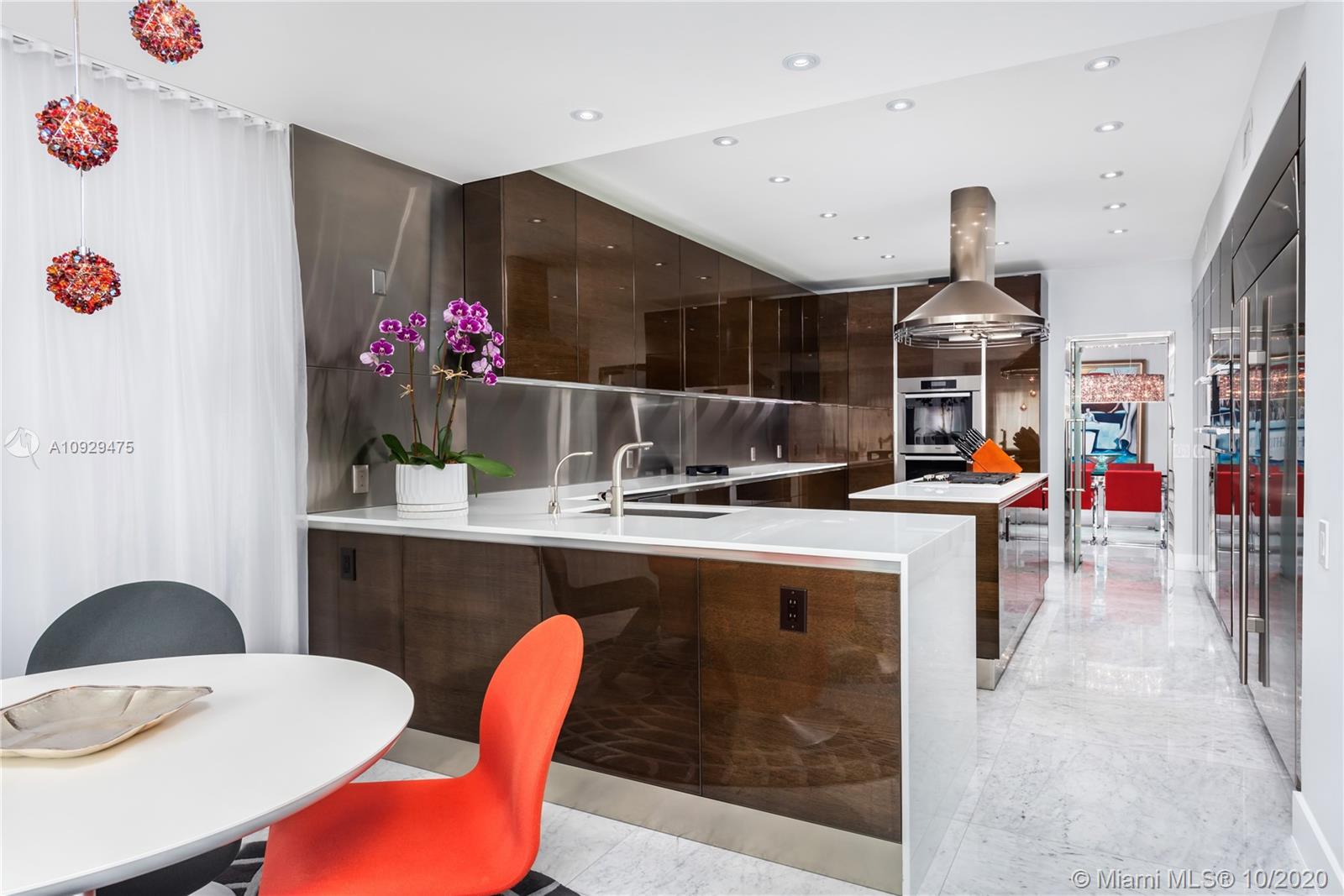 SUNRISE HARBOUR REV PL - Residential