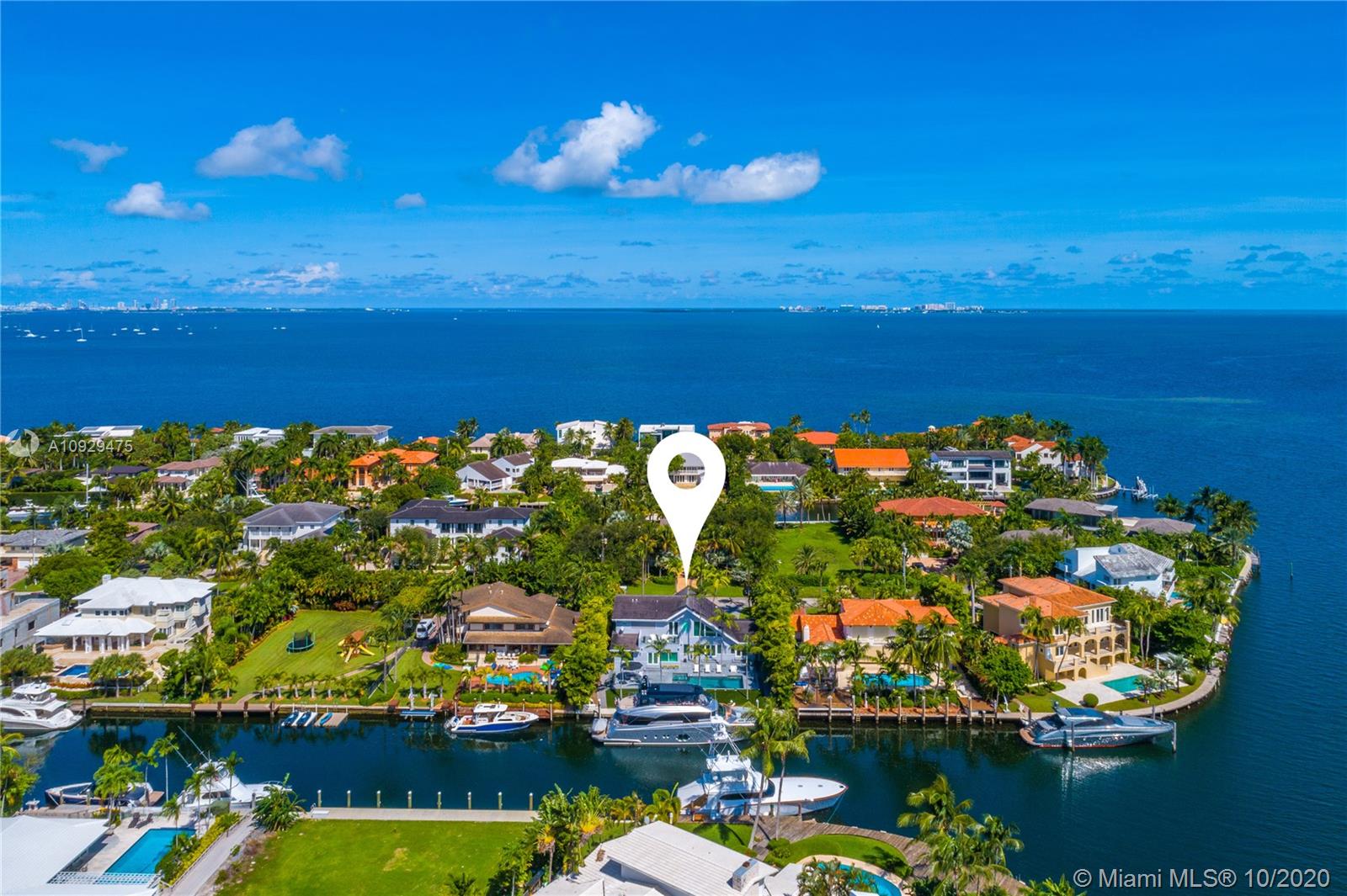 SUNRISE HARBOUR REV PL - Residential